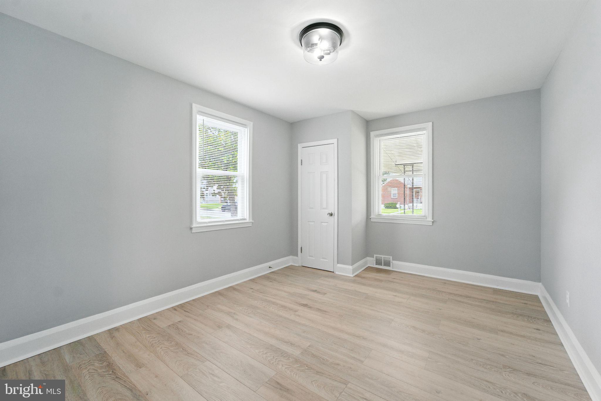 FRENCHS PARK - Residential
