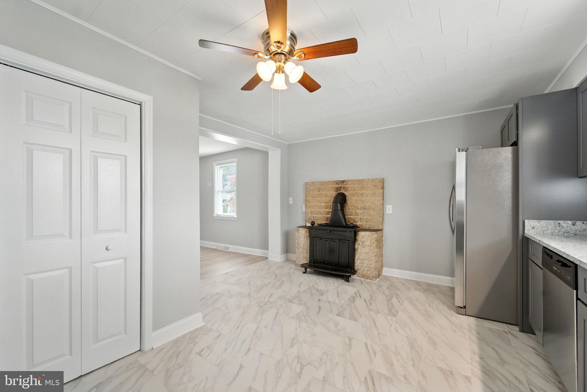 FRENCHS PARK - Residential