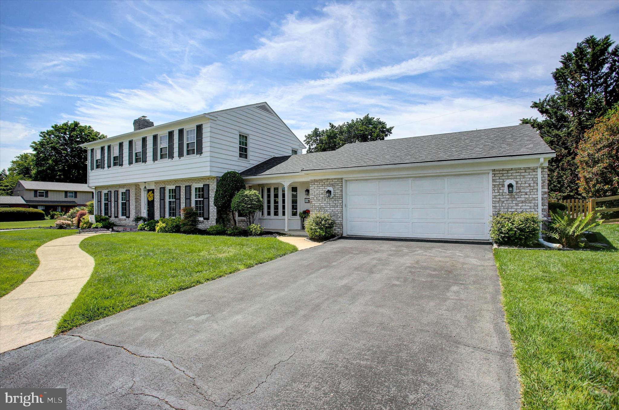 SPRING VALLEY - Residential