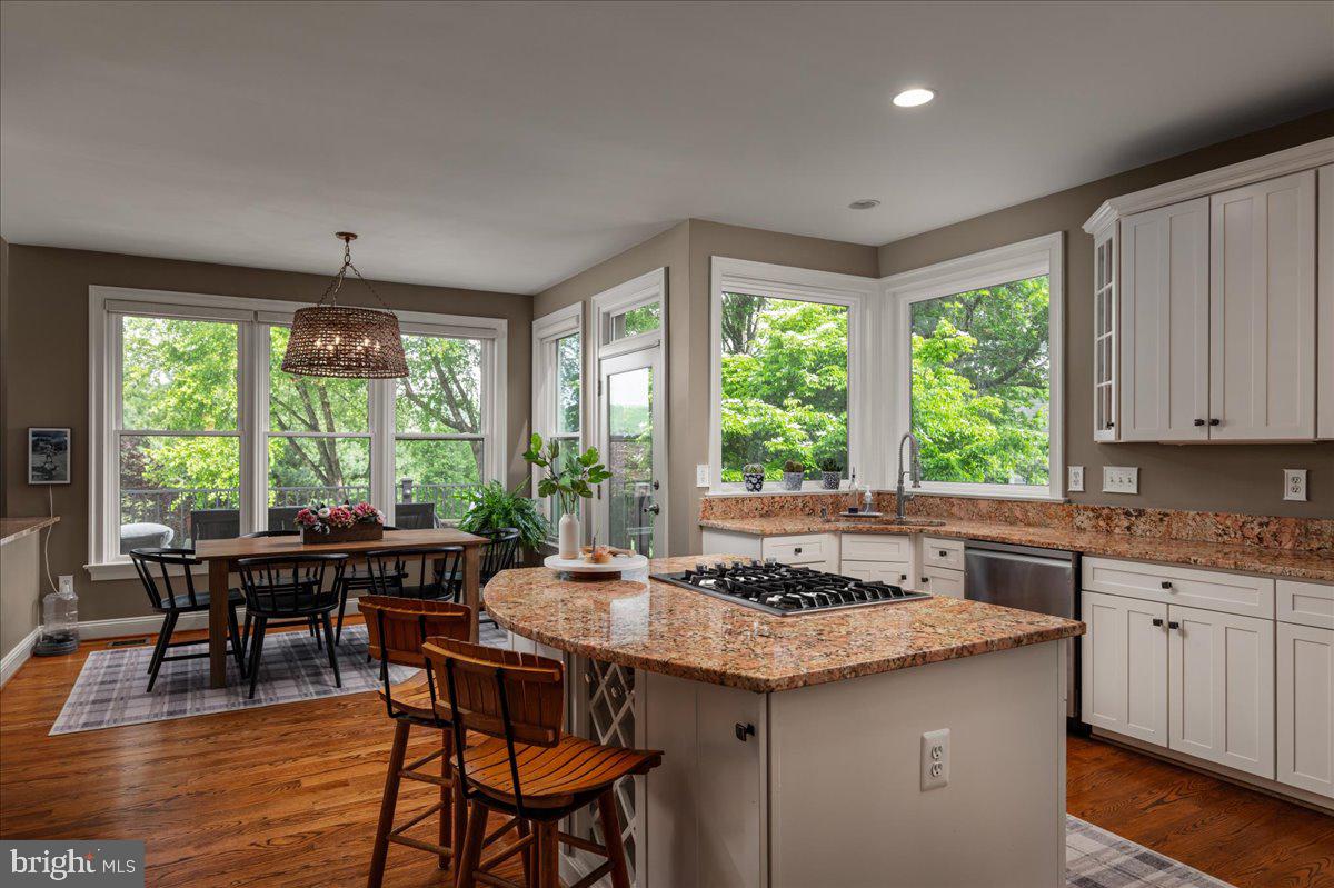 STONELEIGH - Residential