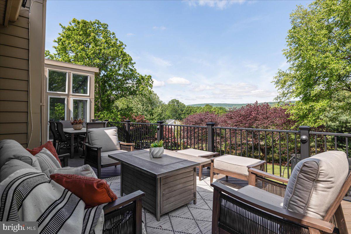 STONELEIGH - Residential