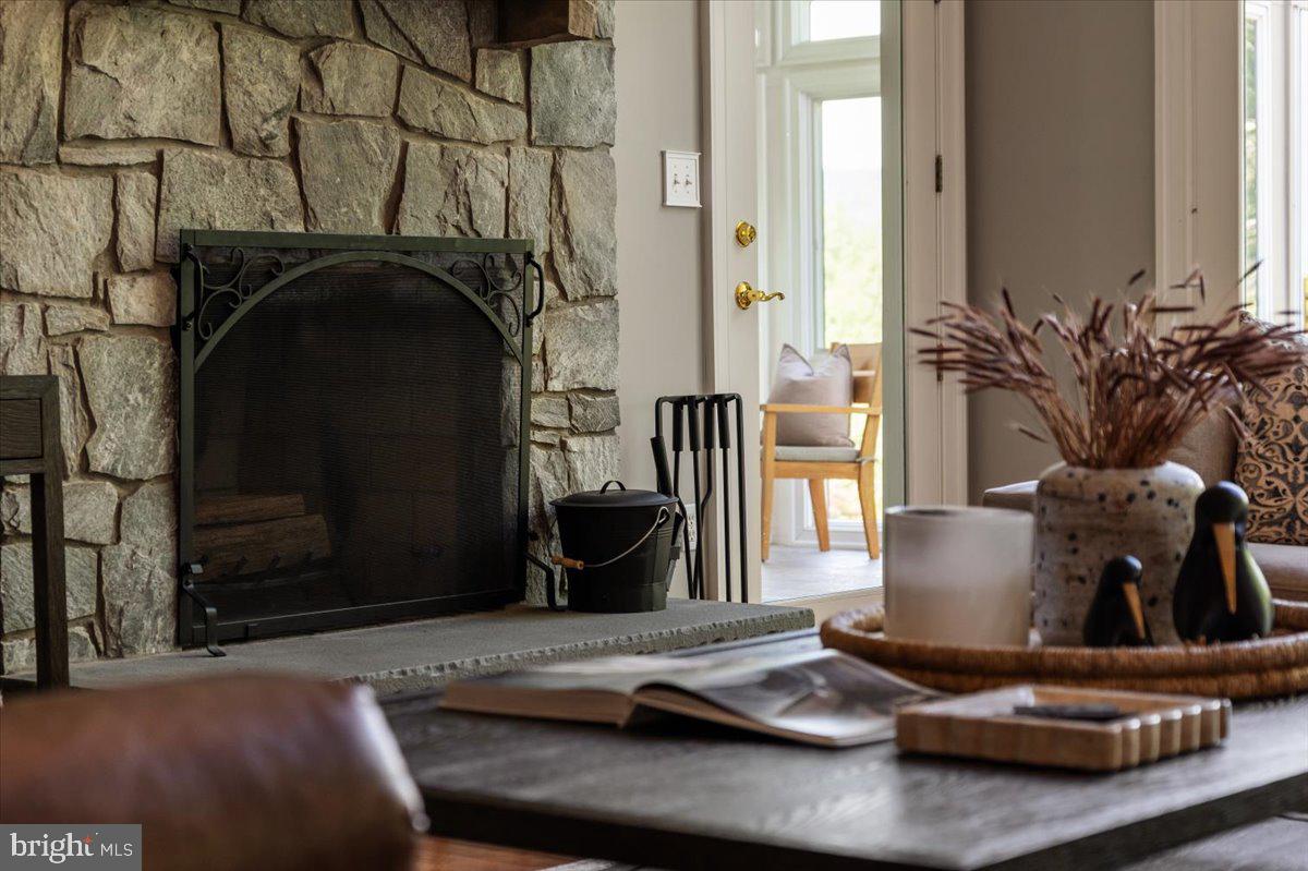 STONELEIGH - Residential