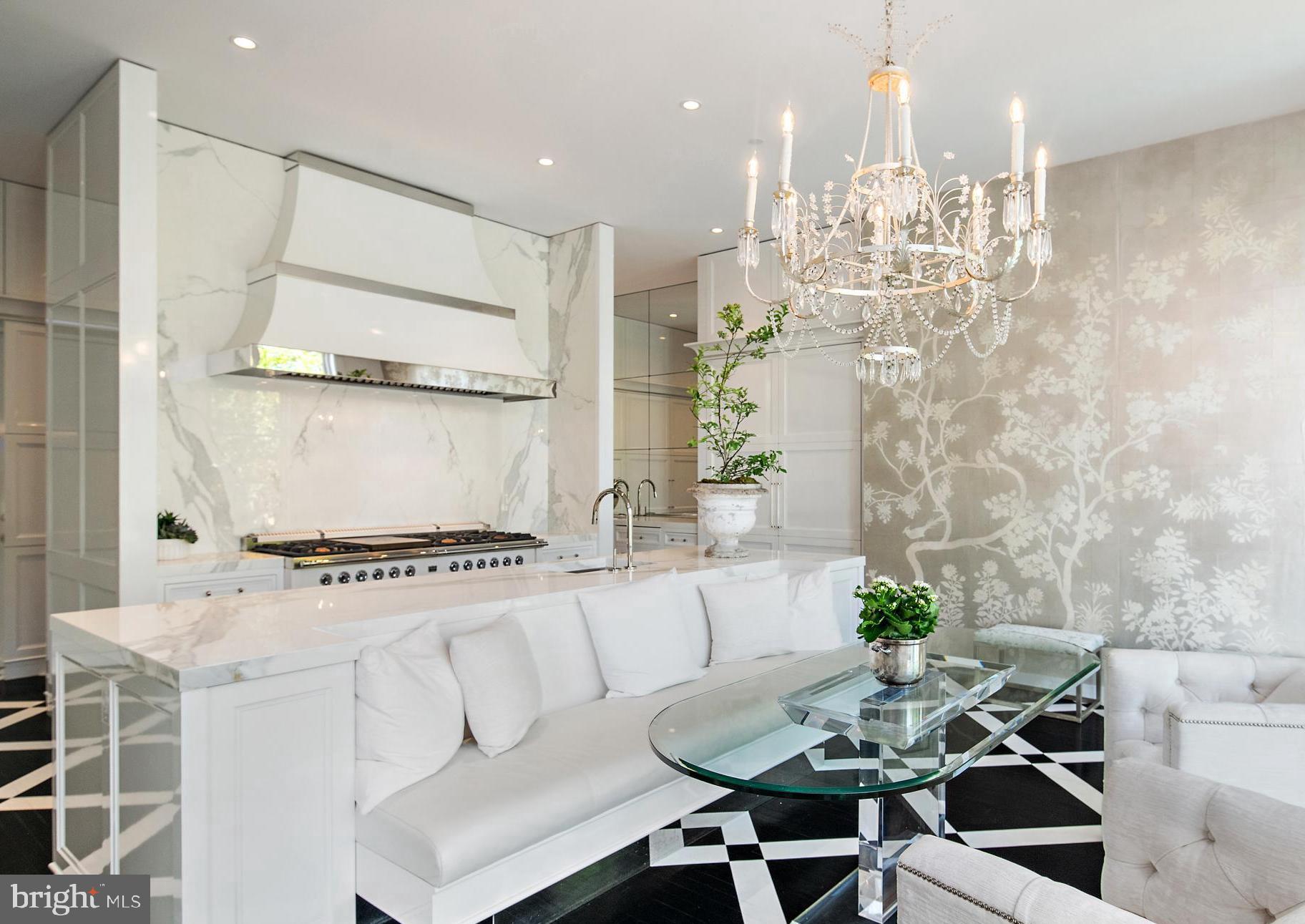 MURRAY HILL - Residential