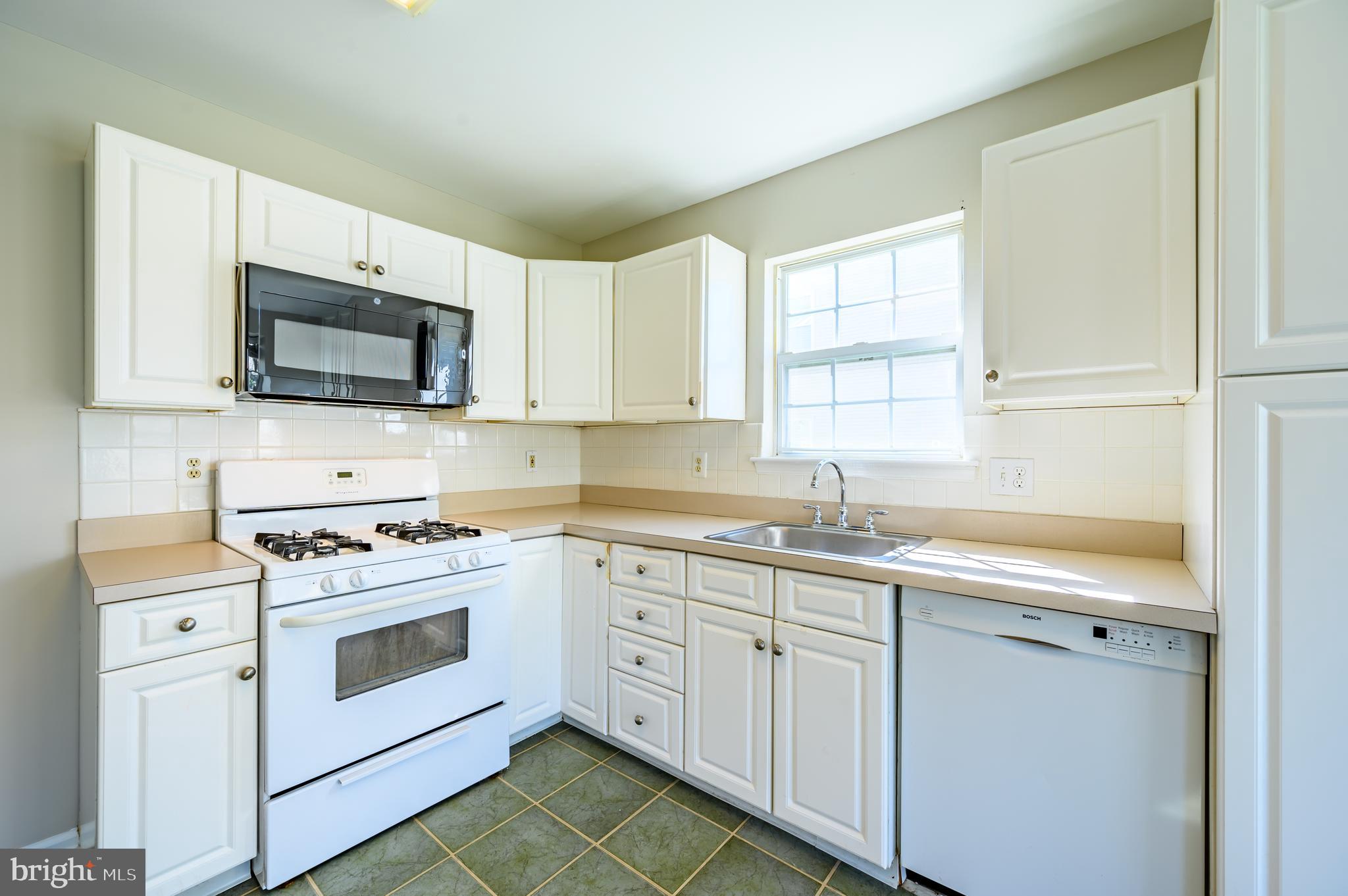 NEWTOWN GRANT - Residential