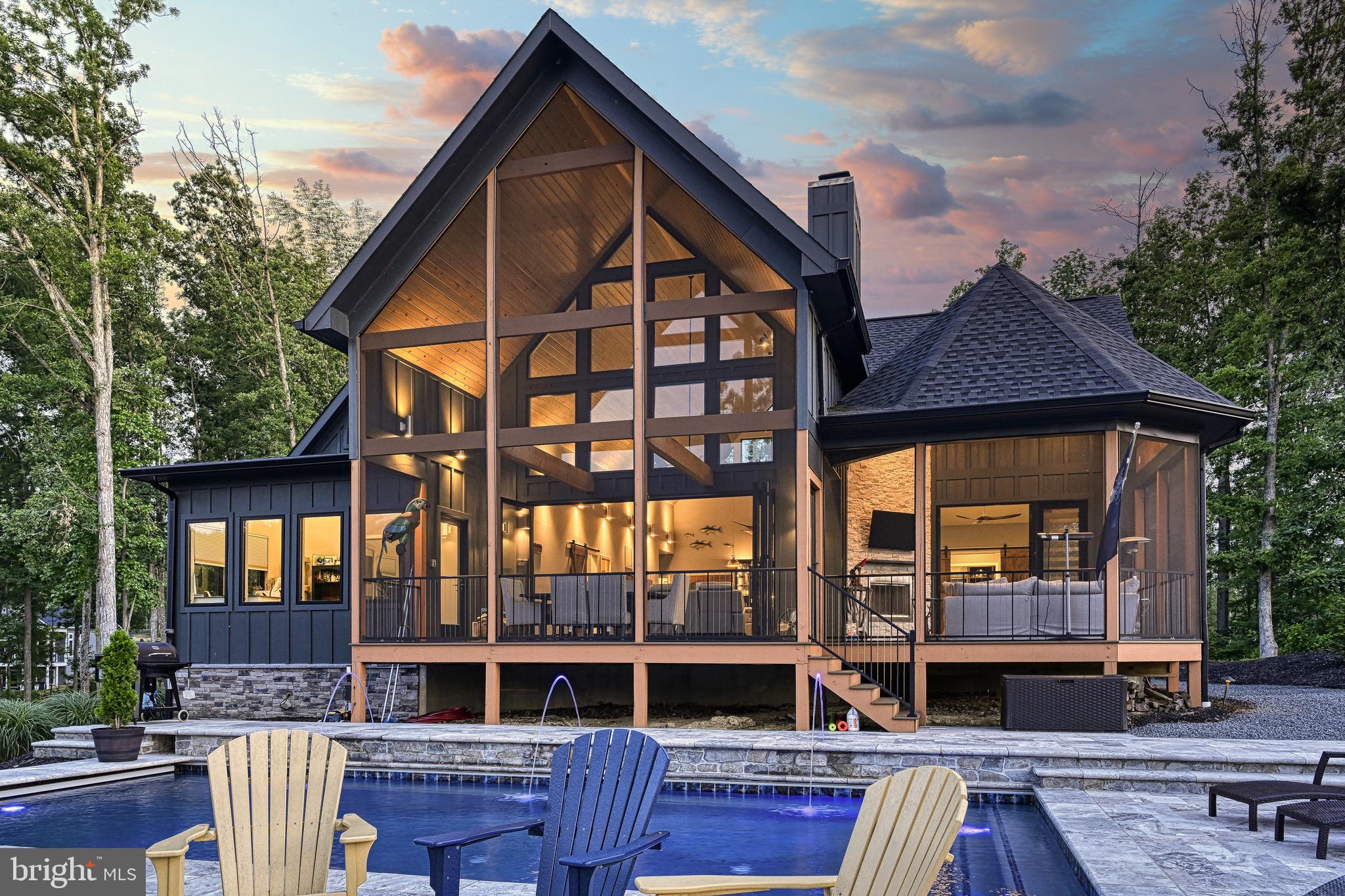 LIGHTHOUSE POINT - Residential