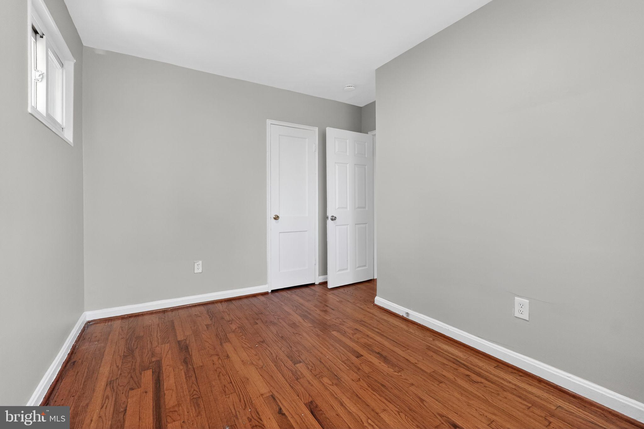 GLASSMANOR - Residential