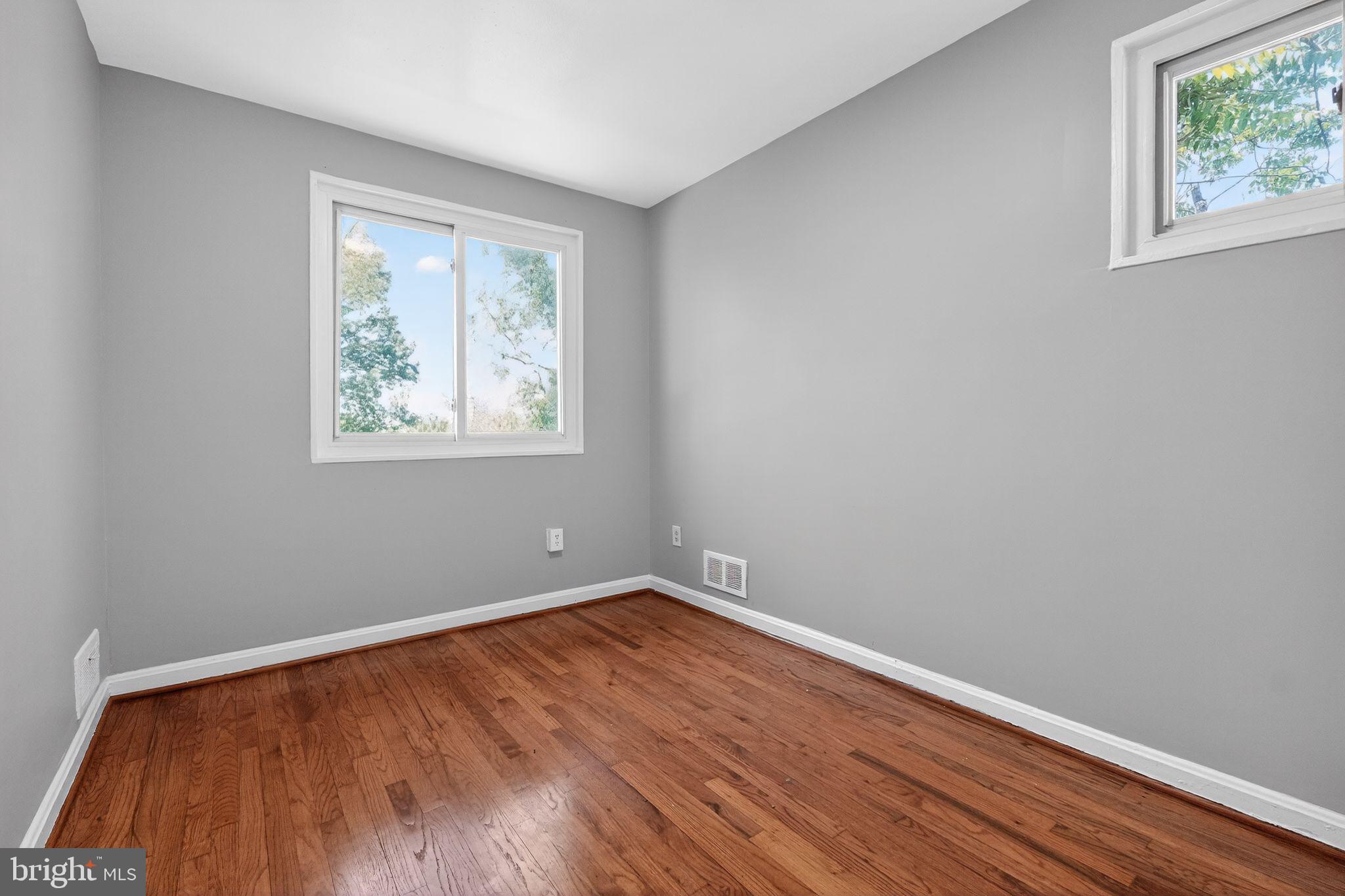 GLASSMANOR - Residential