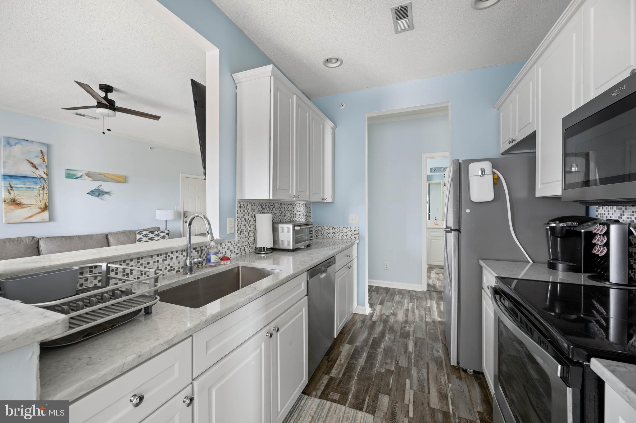 VILLAGES OF FIVE POINTS-WEST - Residential