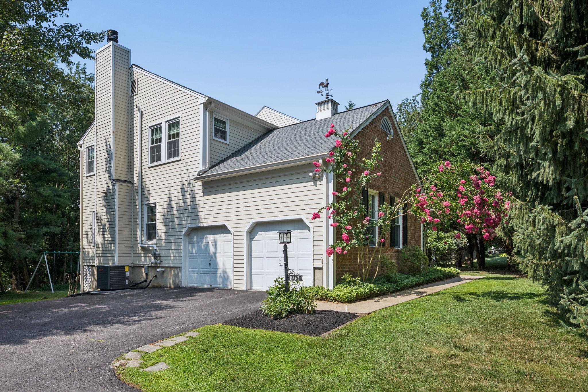 THE OAKS AT FIVE FARMS - Residential