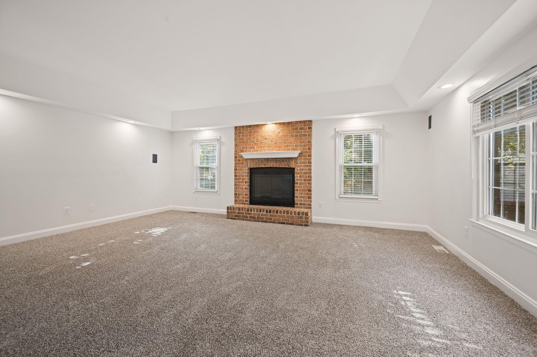 THE OAKS AT FIVE FARMS - Residential