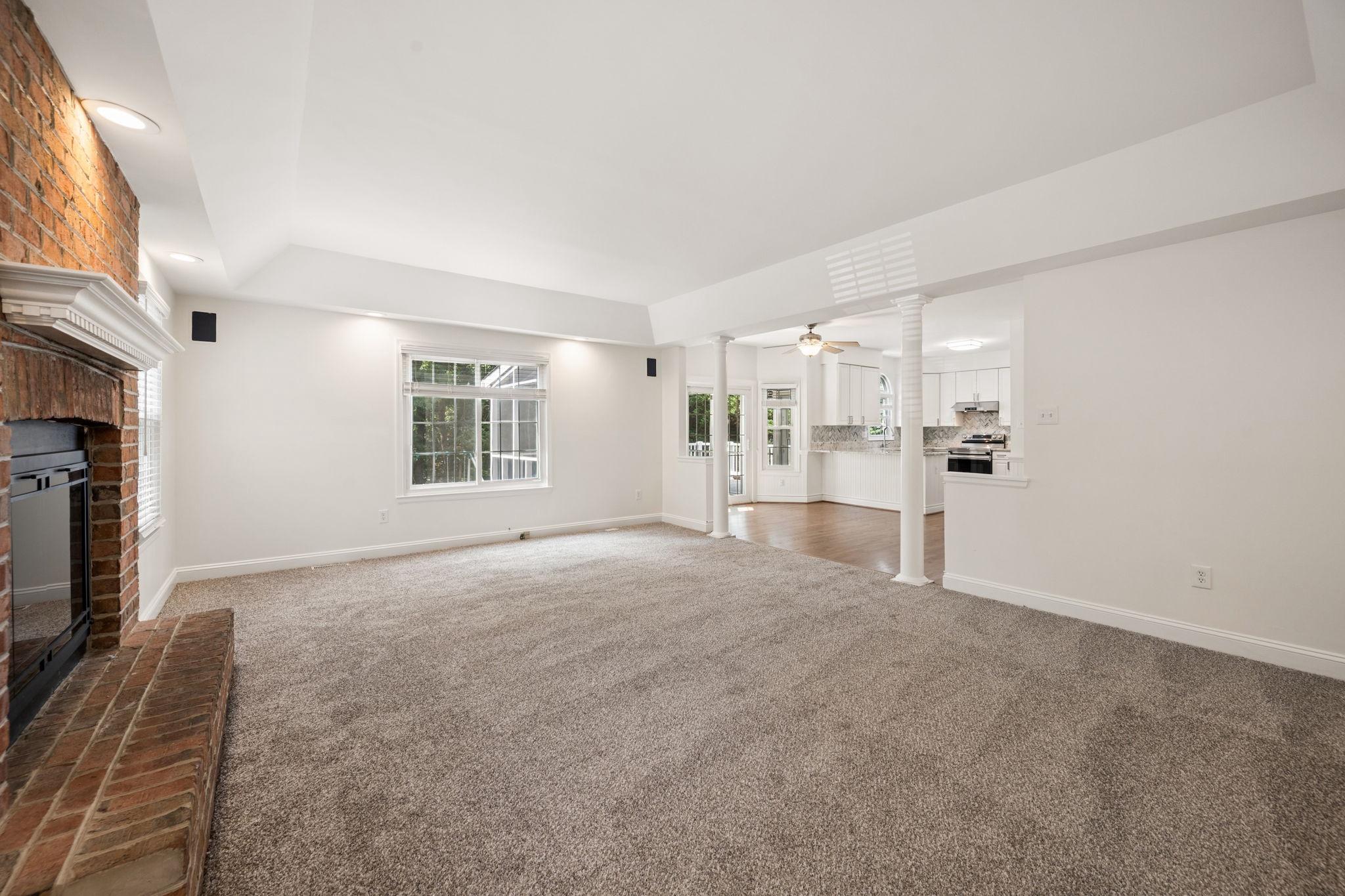 THE OAKS AT FIVE FARMS - Residential