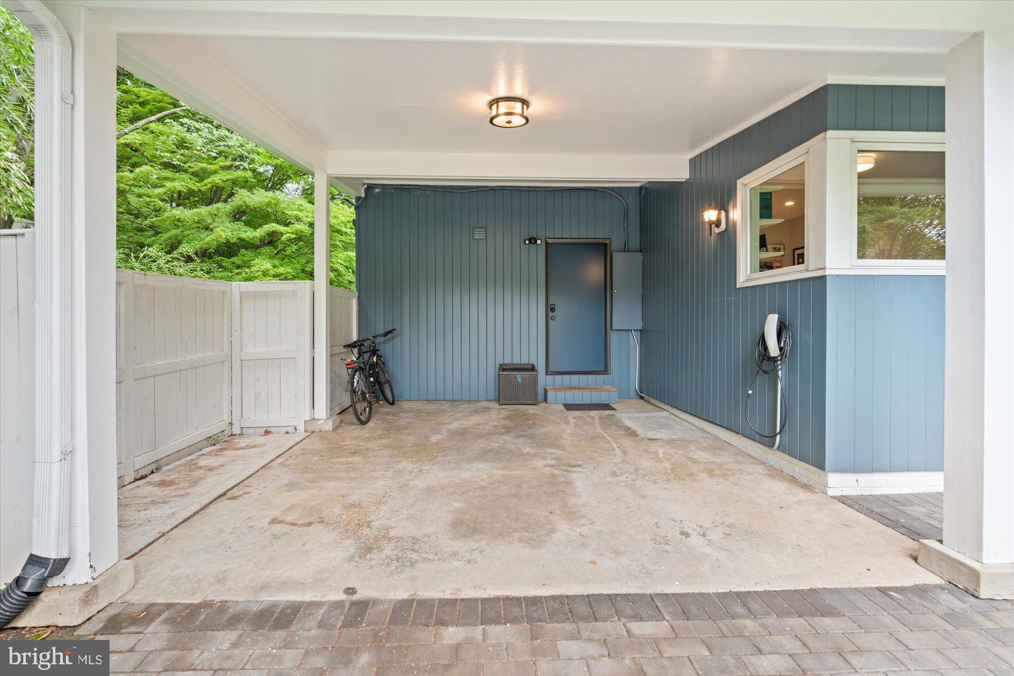 ROLLINGWOOD - Residential