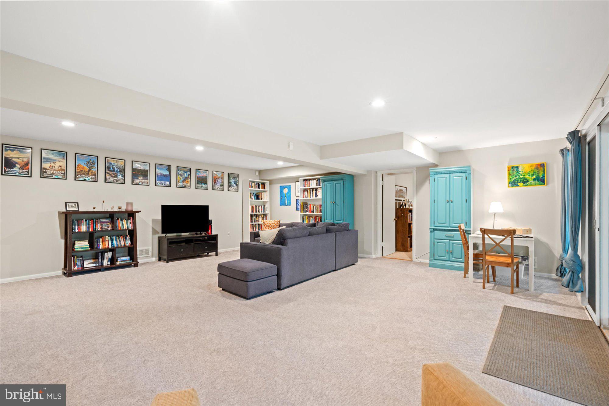ROLLINGWOOD - Residential