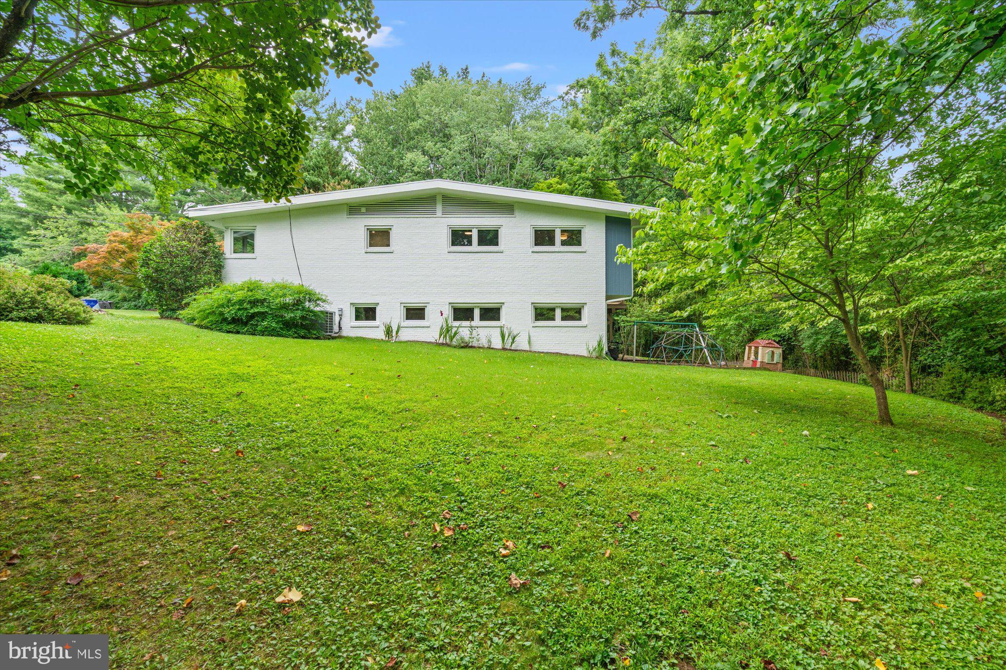 ROLLINGWOOD - Residential