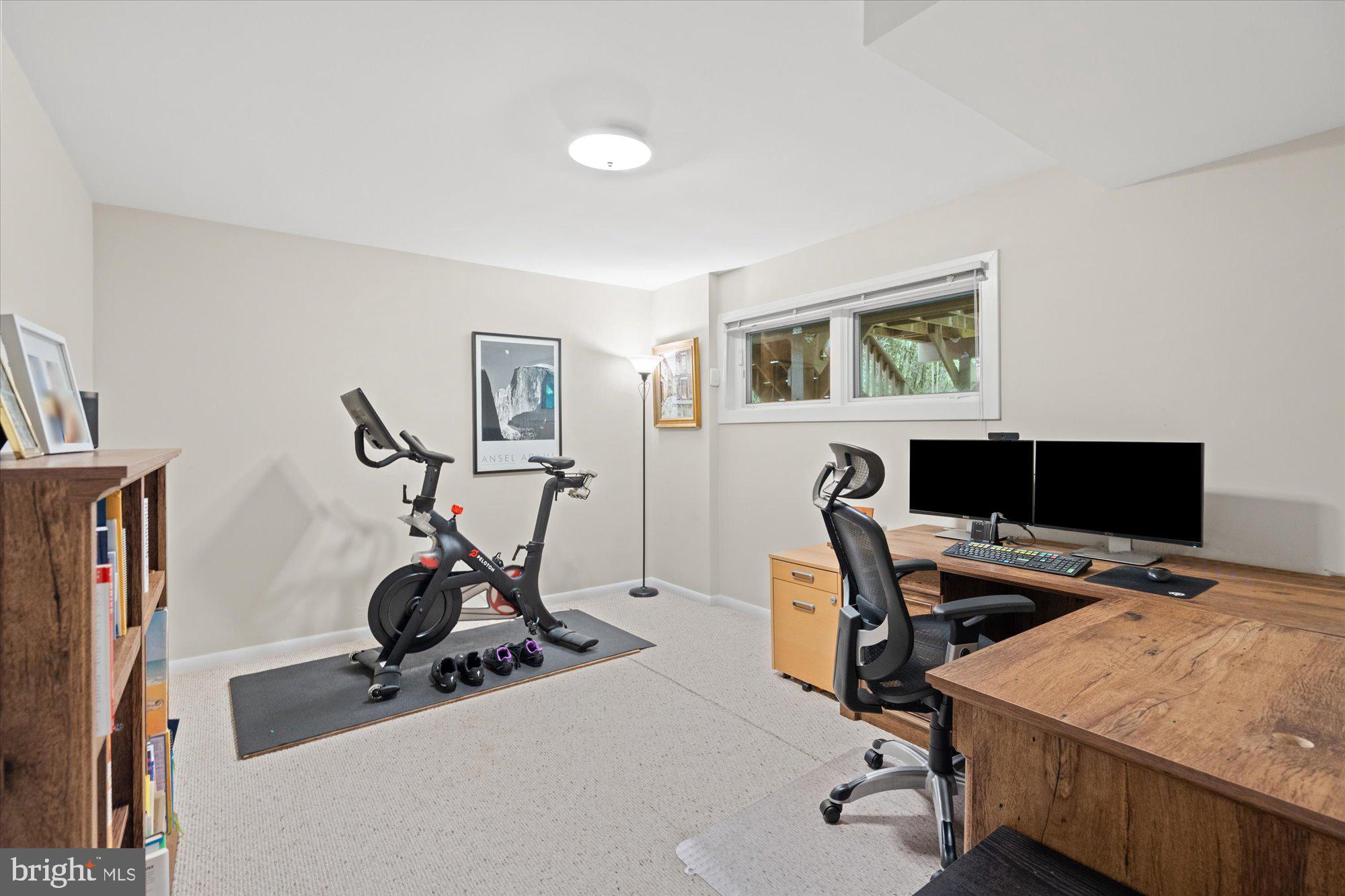 ROLLINGWOOD - Residential