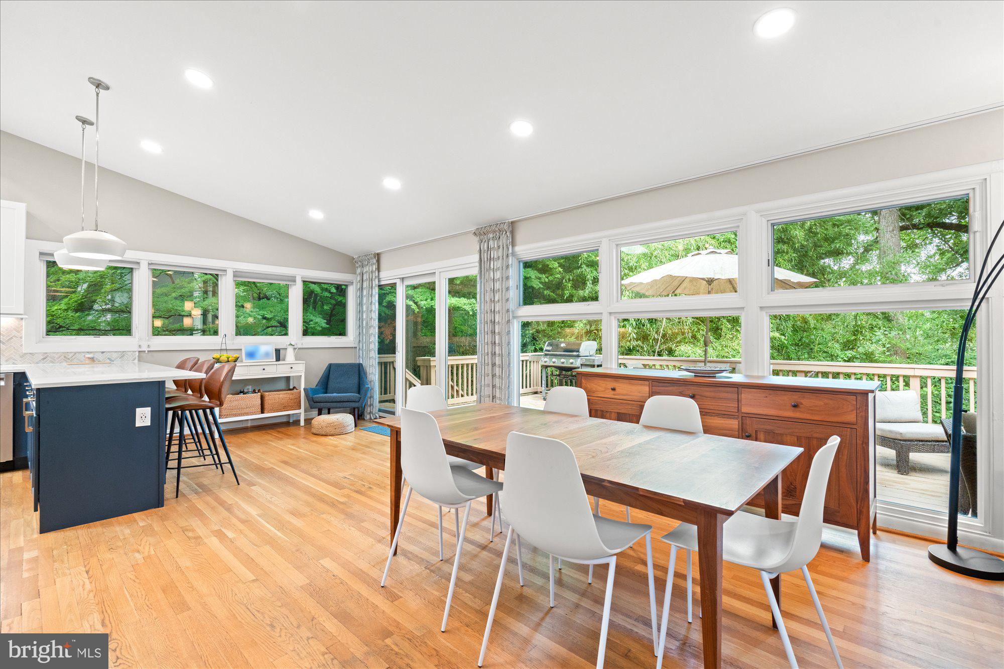 ROLLINGWOOD - Residential