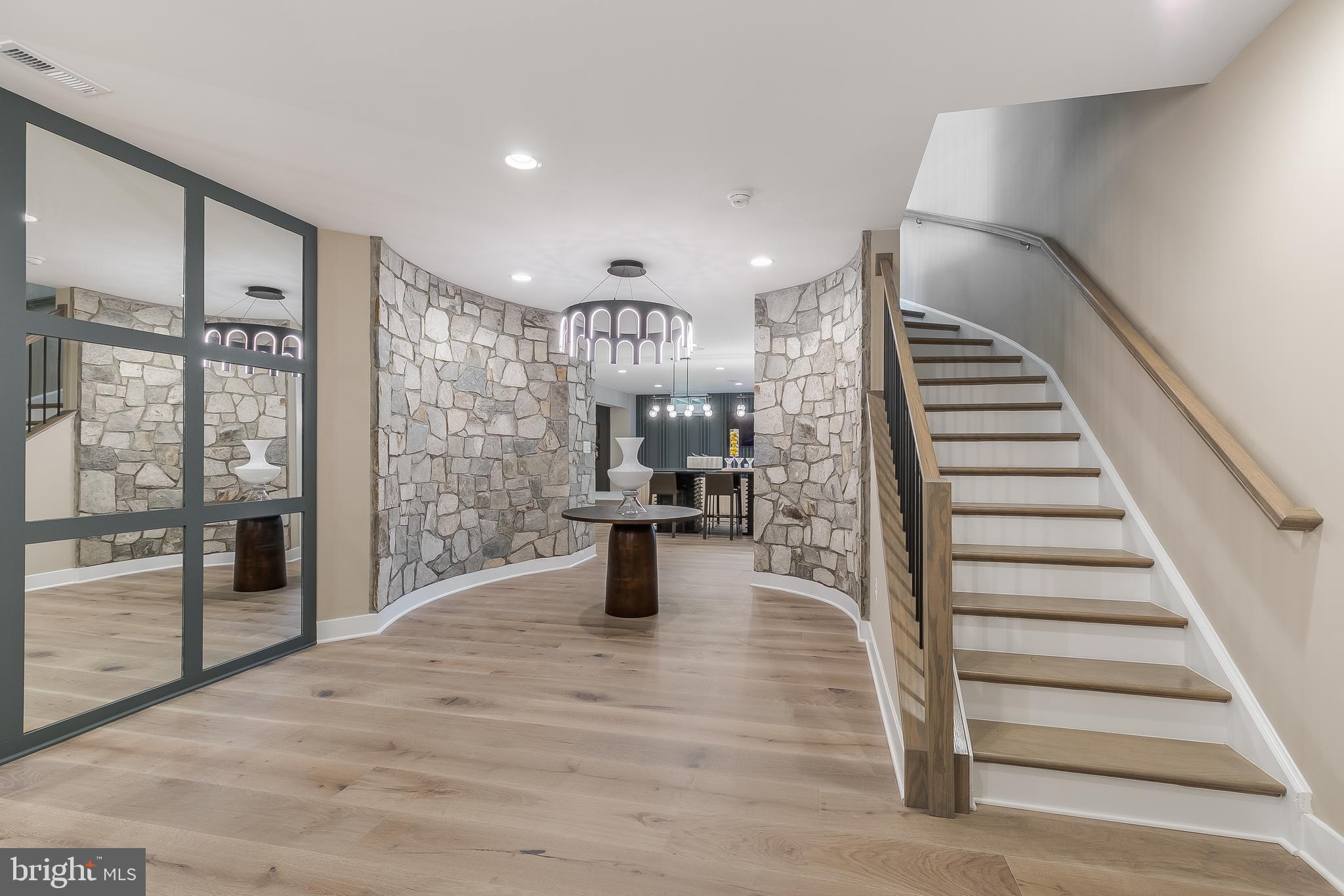 OCCOQUAN OVERLOOK - Residential