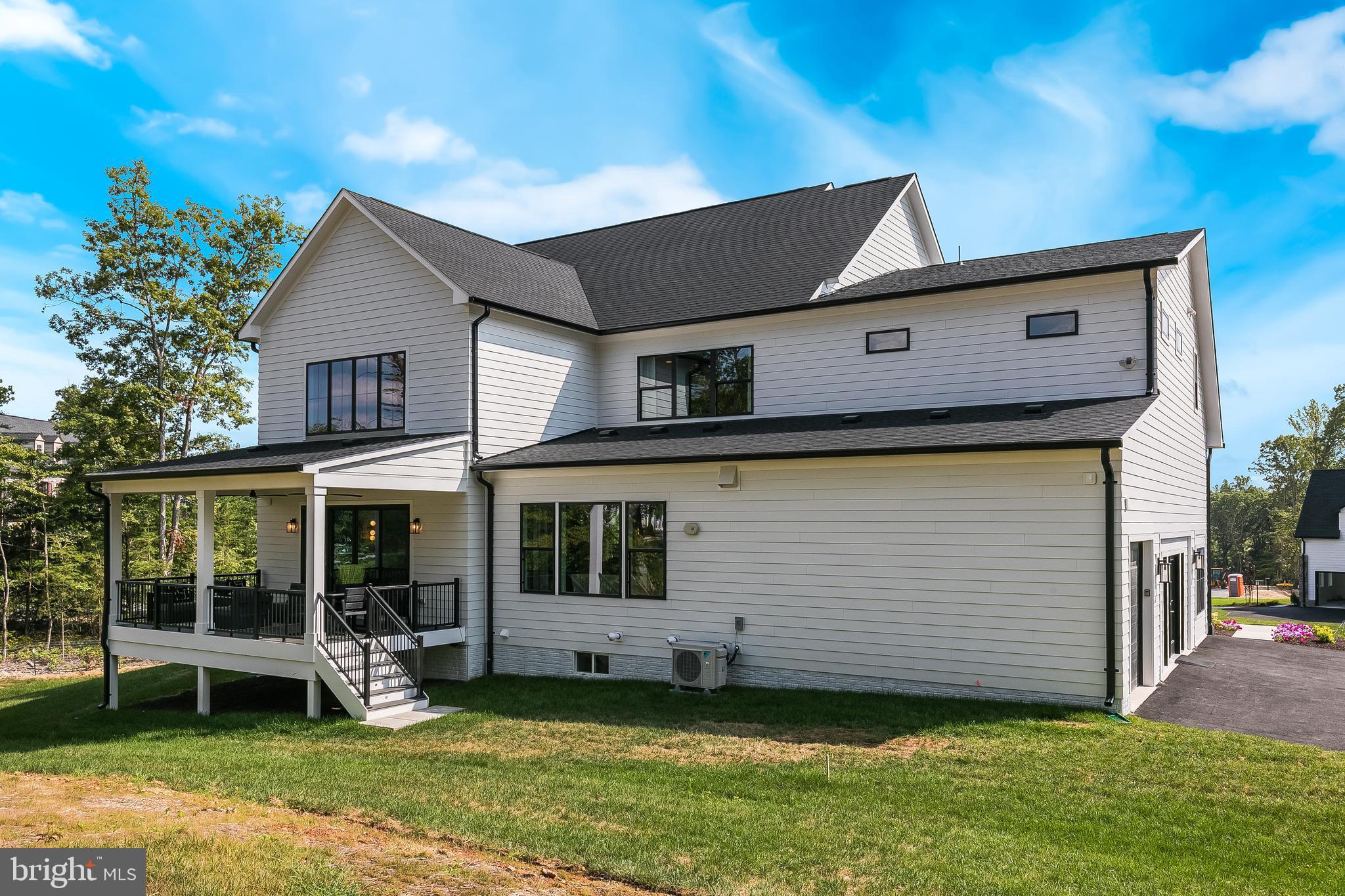 OCCOQUAN OVERLOOK - Residential