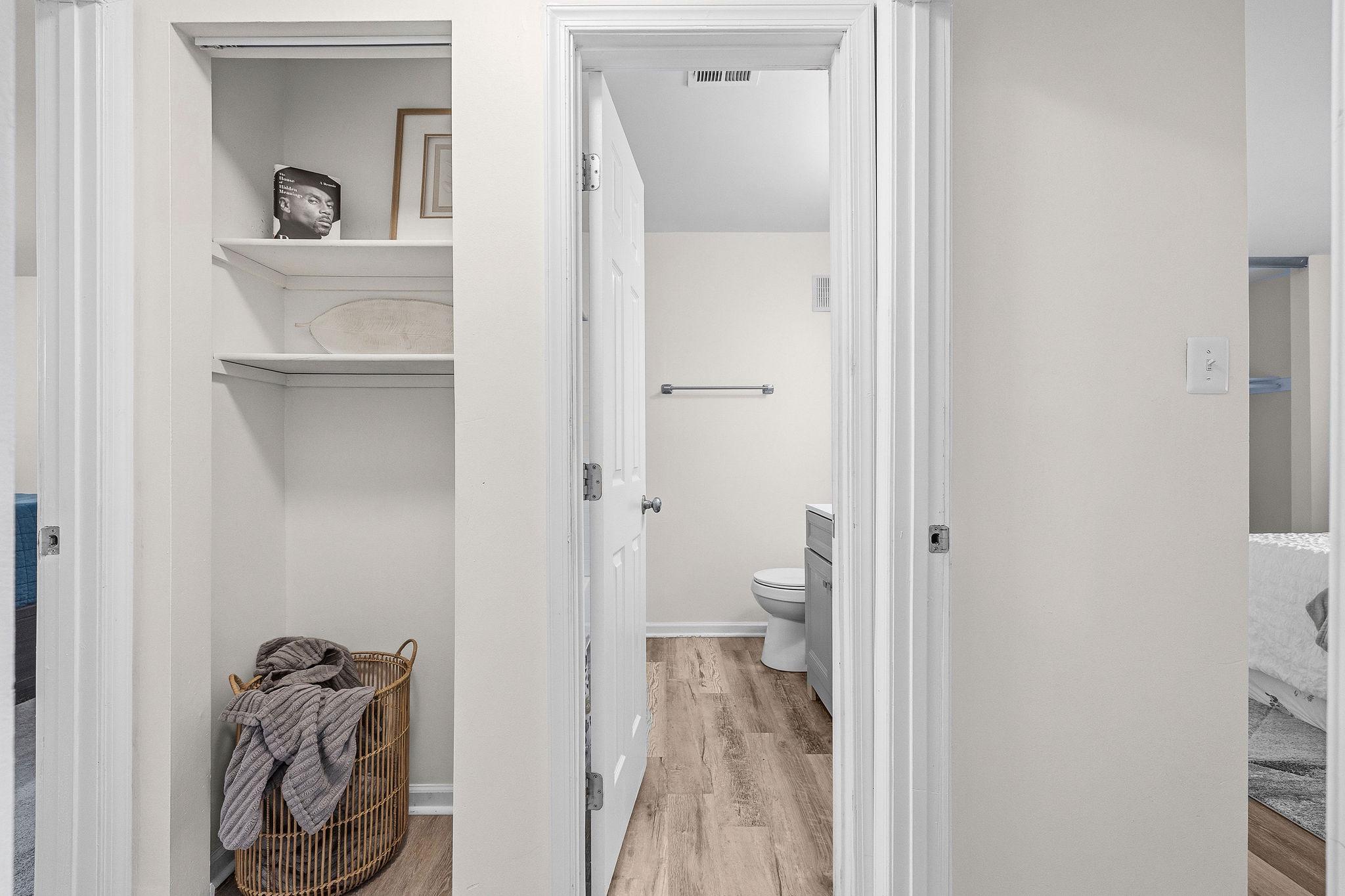STOCKBRIDGE CONDO - Residential