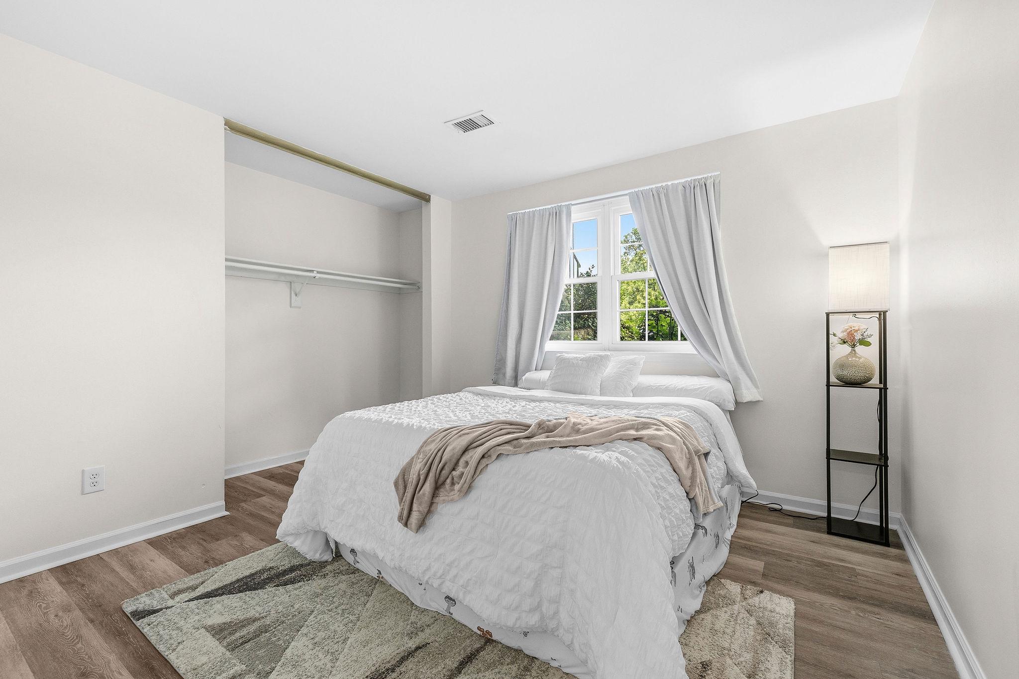 STOCKBRIDGE CONDO - Residential