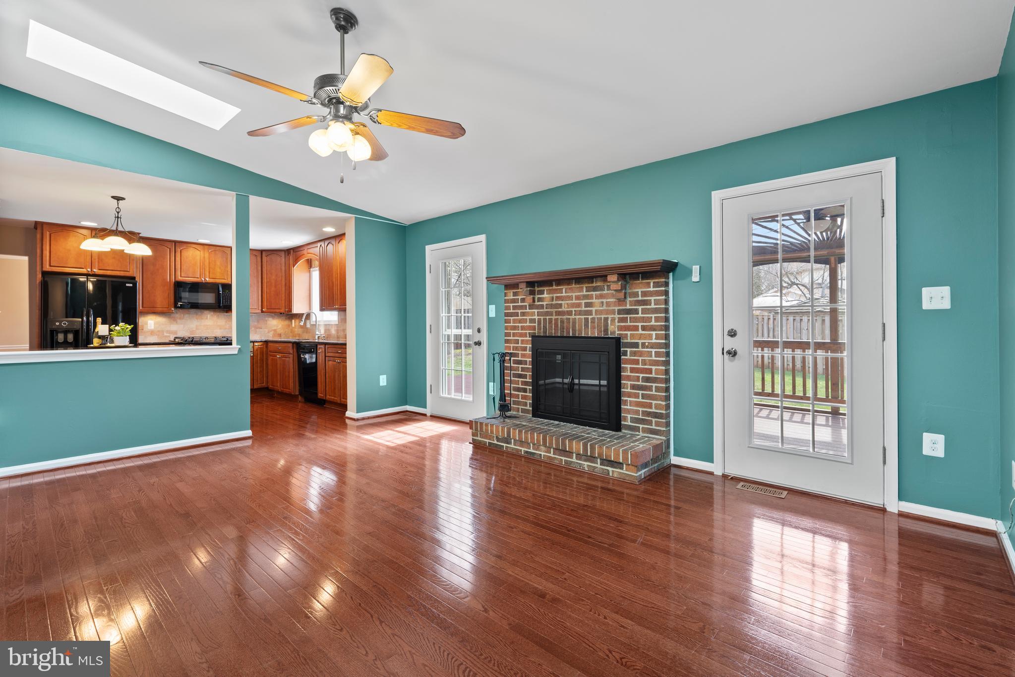CHANTILLY HIGHLANDS - Residential