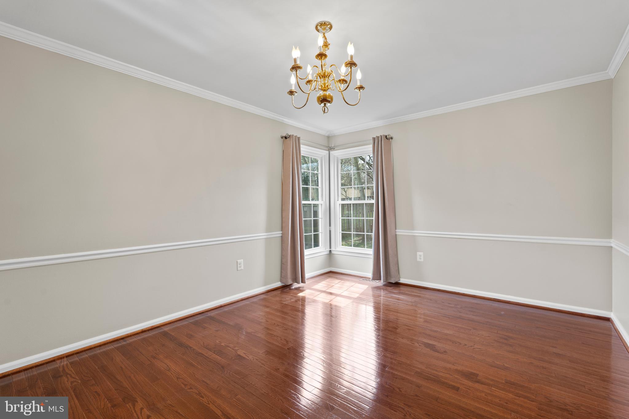 CHANTILLY HIGHLANDS - Residential