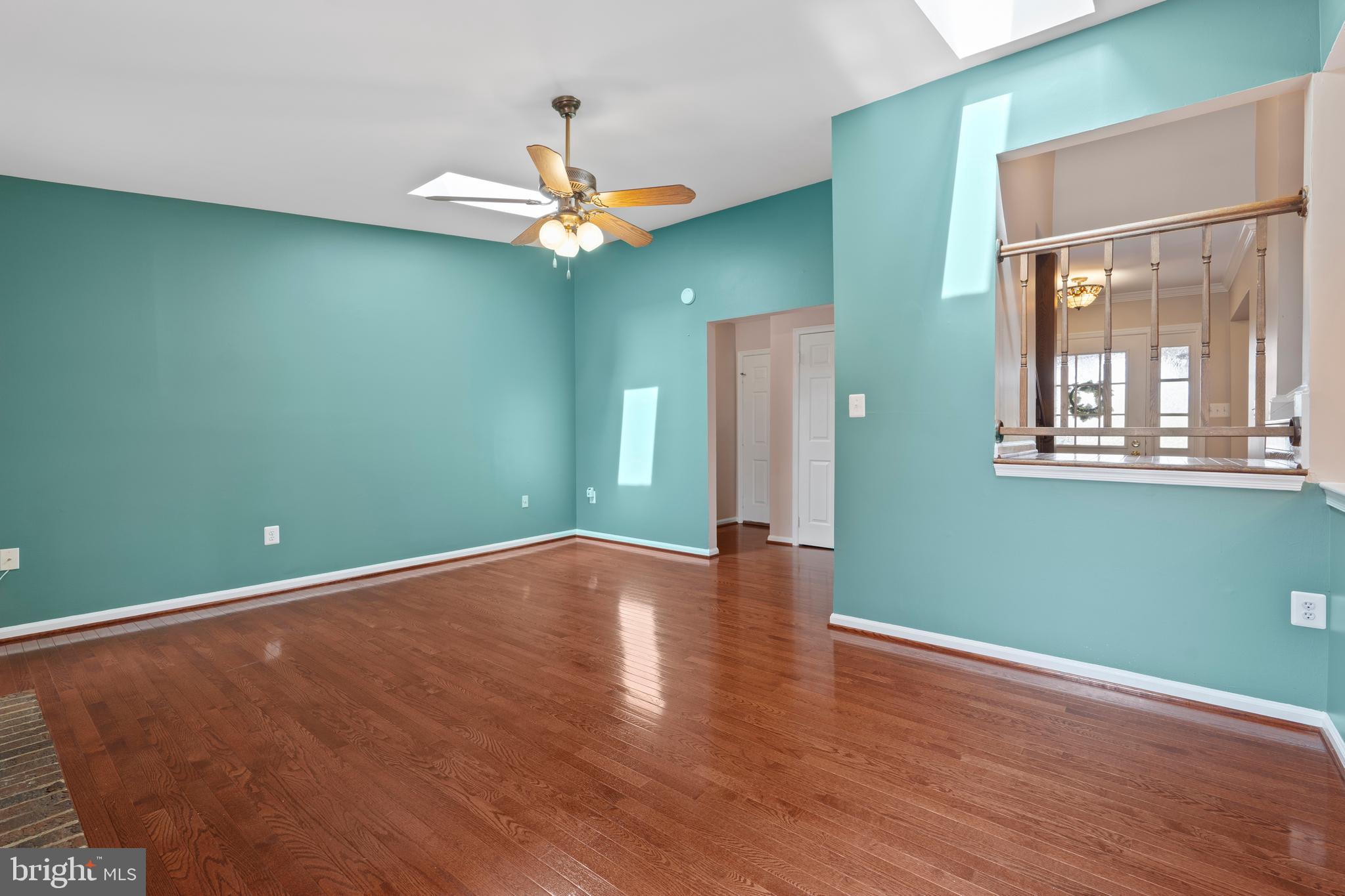 CHANTILLY HIGHLANDS - Residential