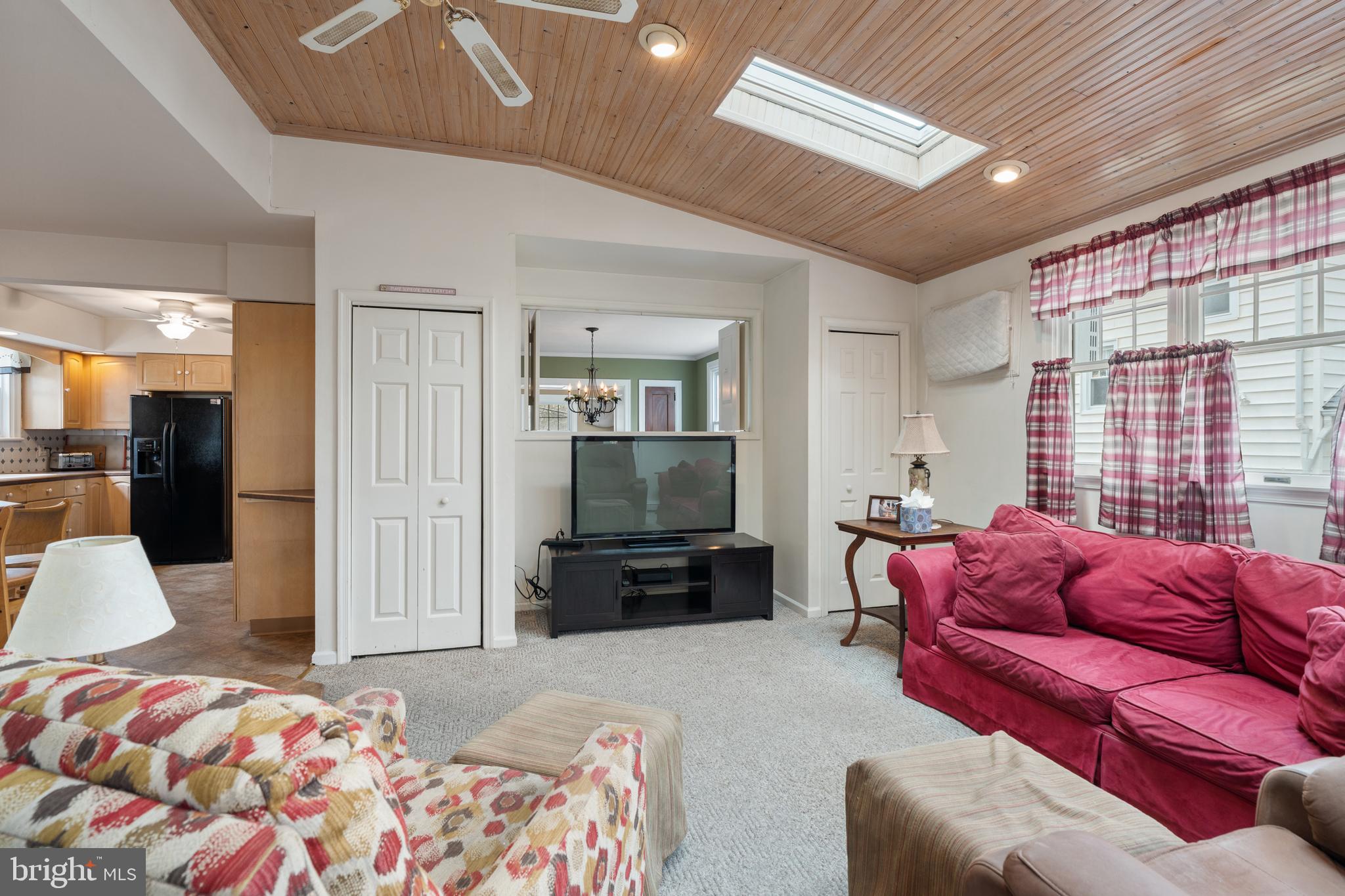 WILLOW RUN - Residential