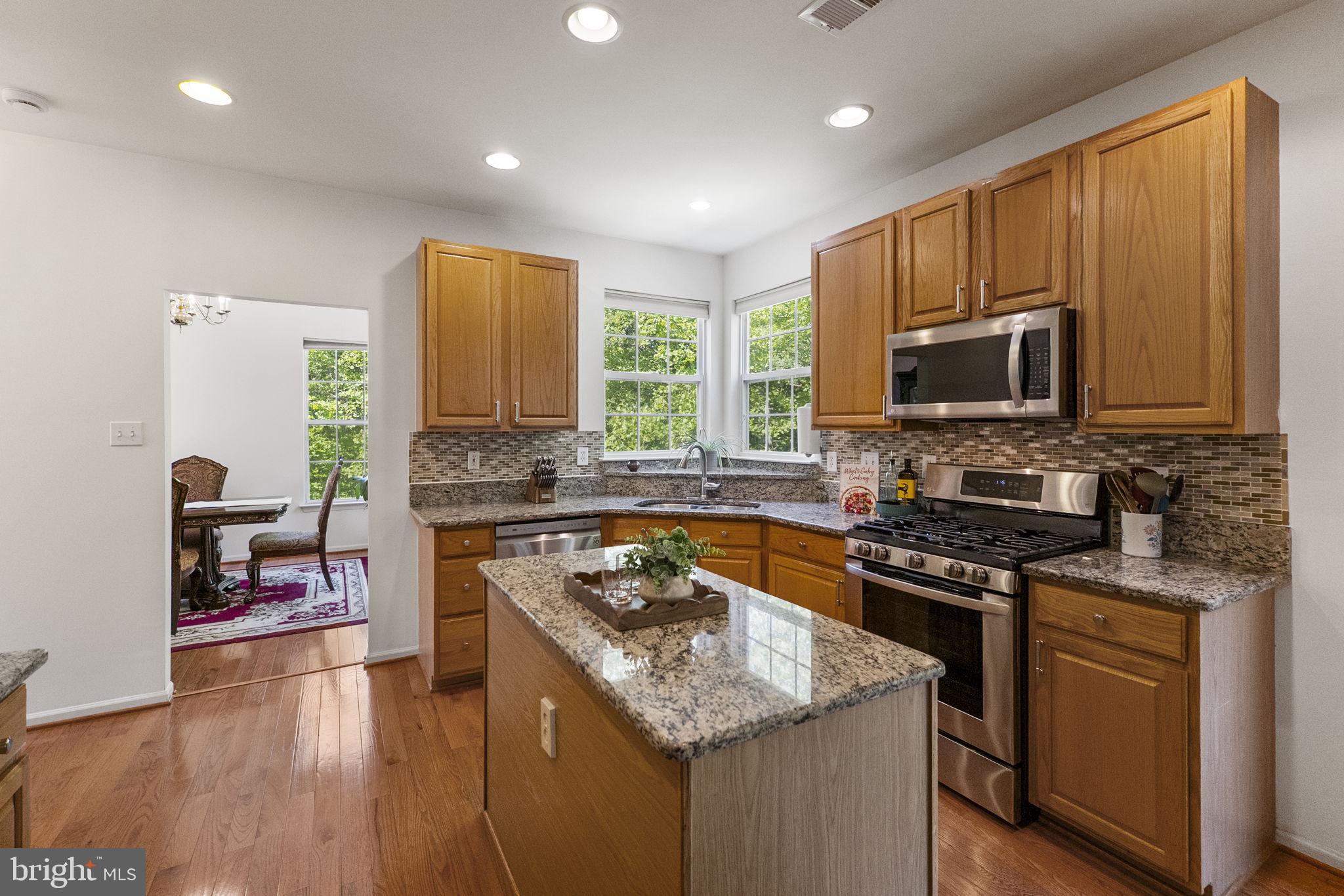SENECA PARK NORTH - Residential