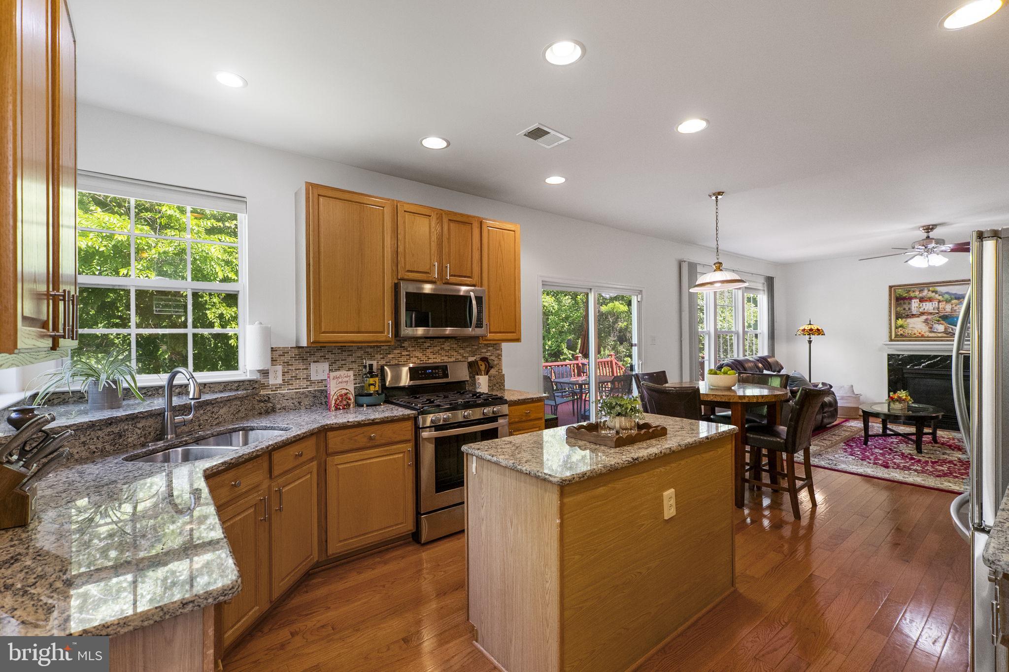 SENECA PARK NORTH - Residential