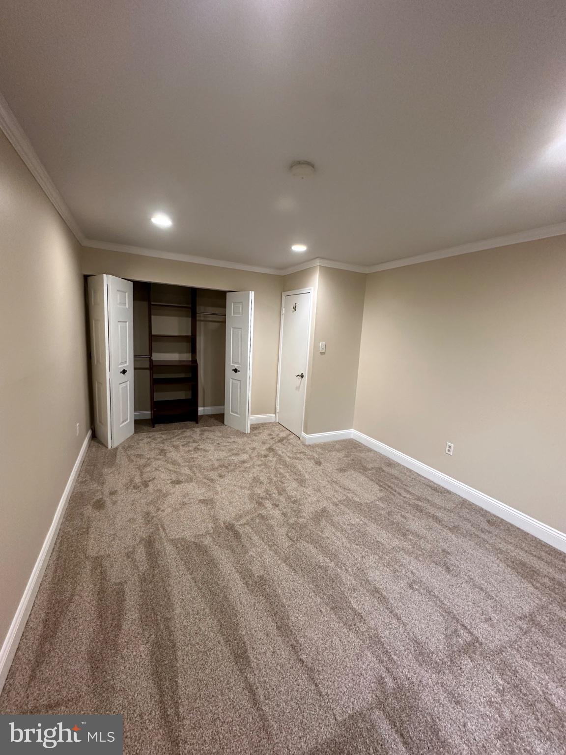 WOODCREST - Residential