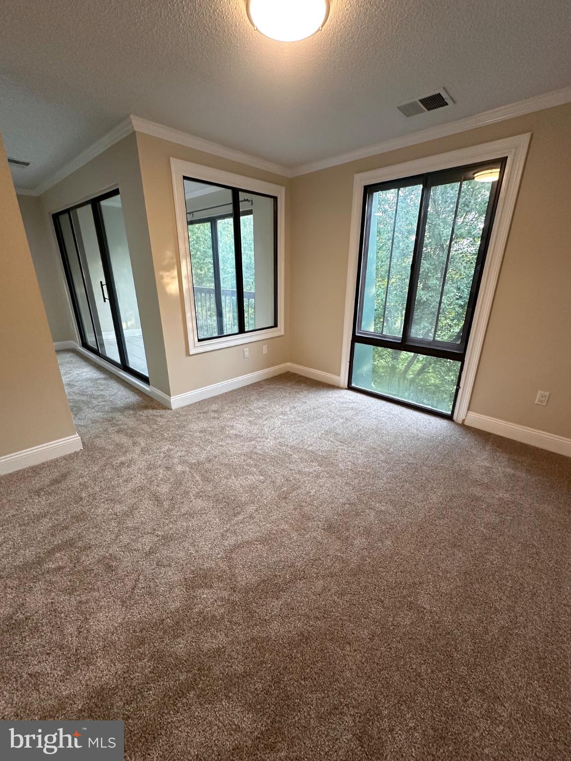 WOODCREST - Residential