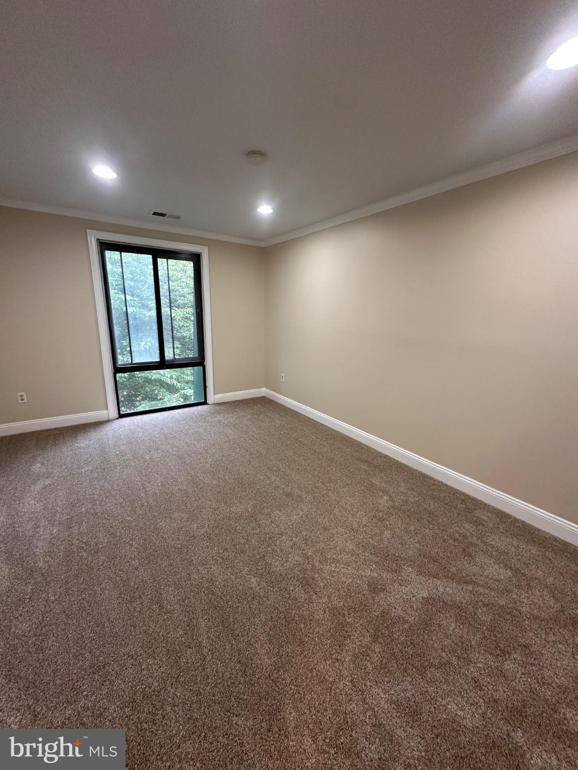 WOODCREST - Residential