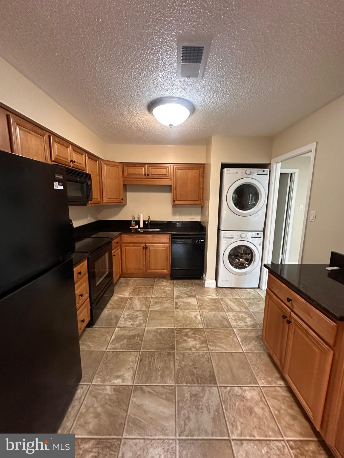 WOODCREST - Residential