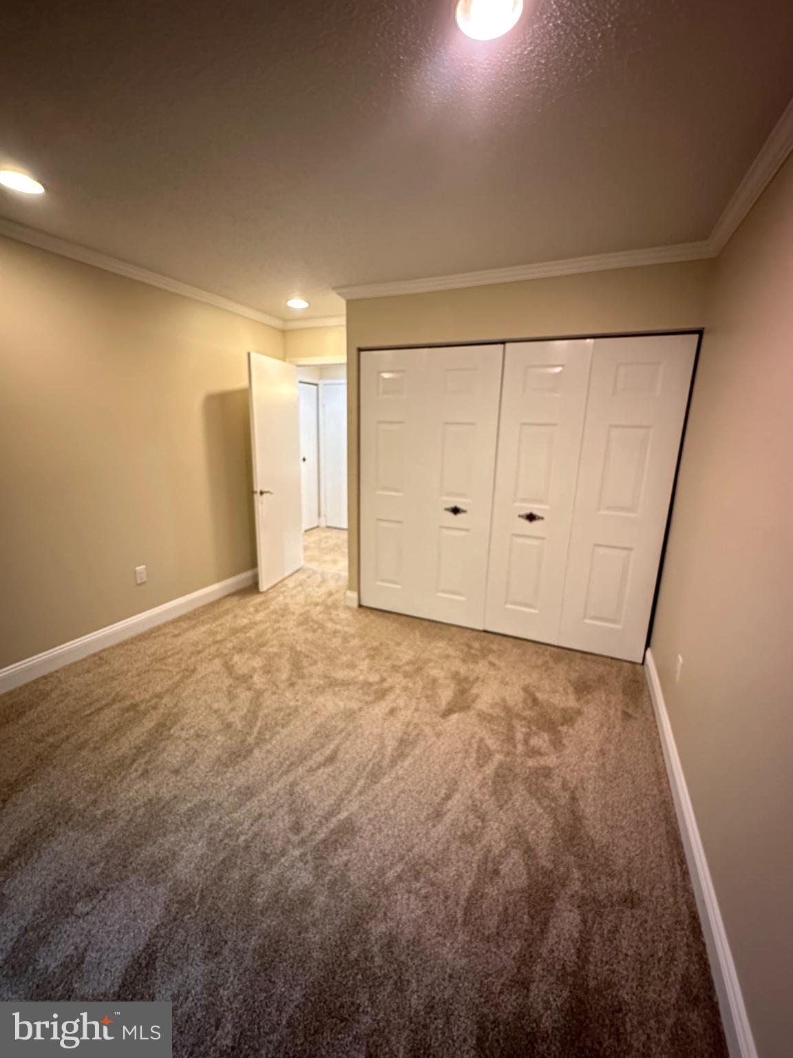 WOODCREST - Residential