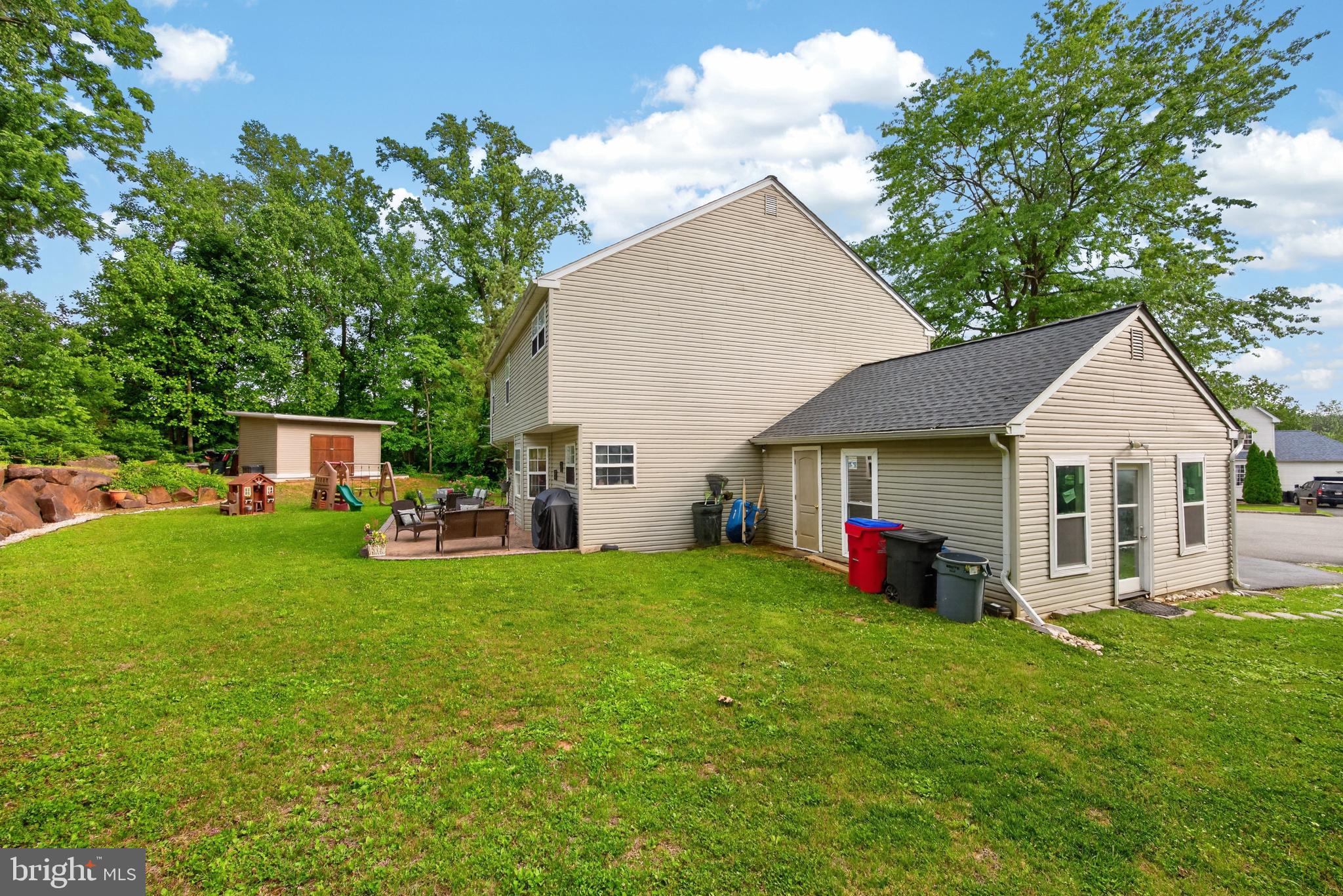 DOE RUN ESTATES - Residential