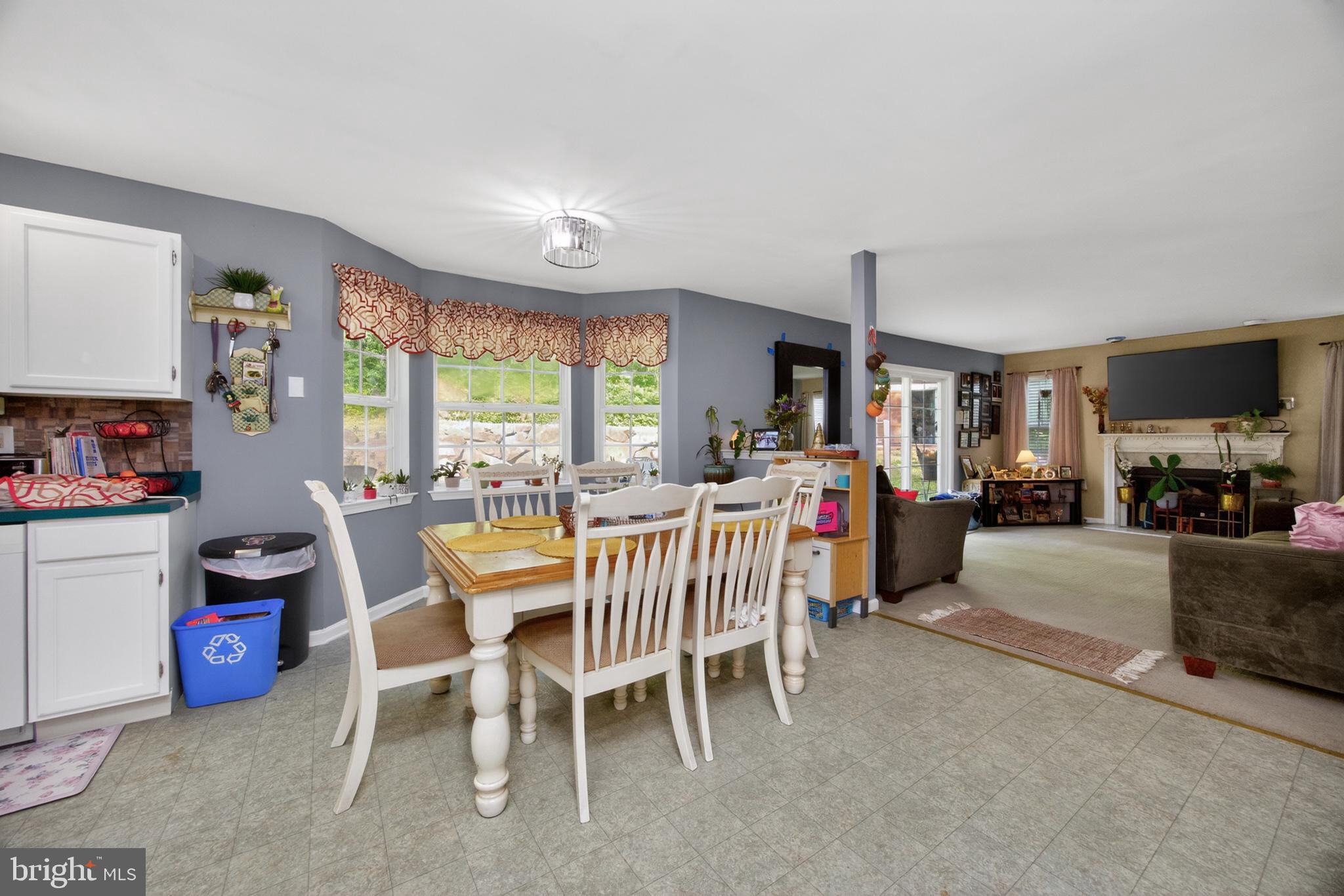 DOE RUN ESTATES - Residential