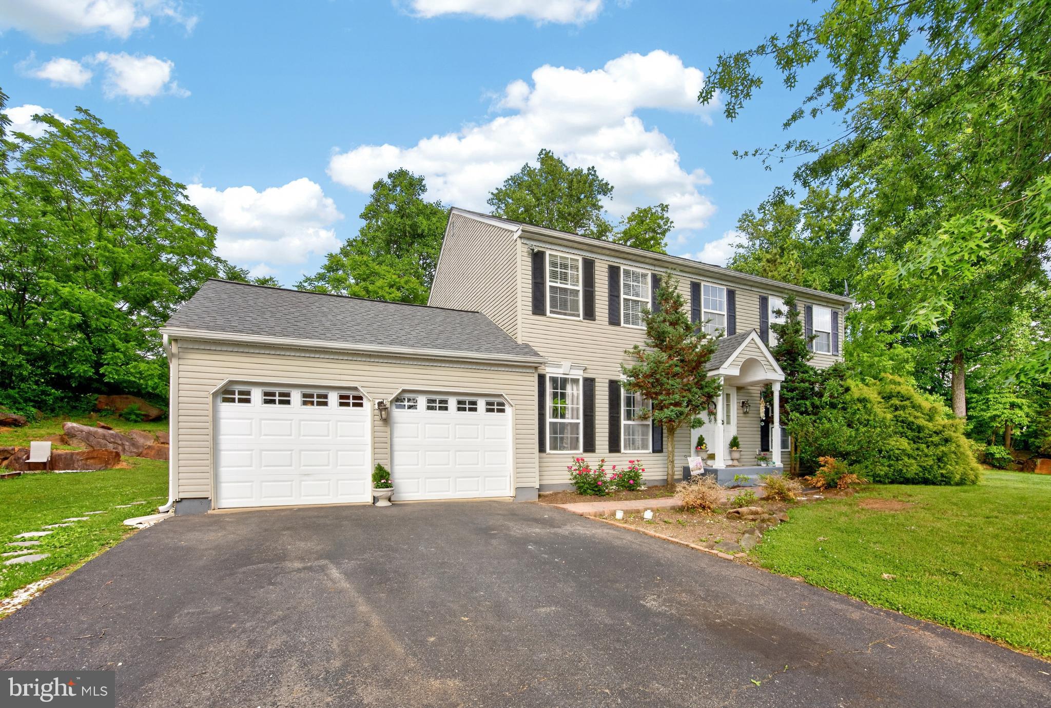 DOE RUN ESTATES - Residential