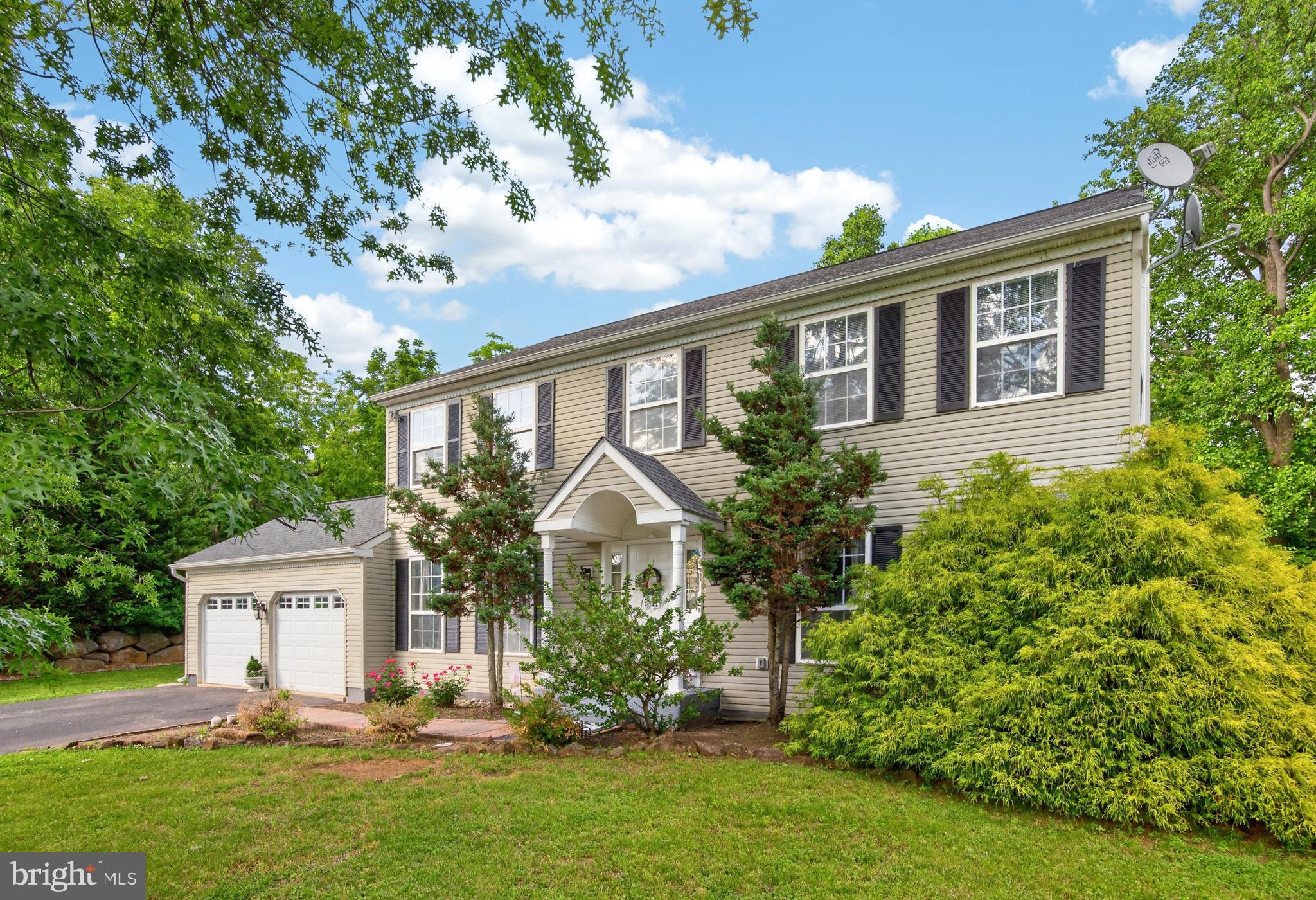 This well-kept four-bedroom home with a finished basement features a welcoming two-story foyer that opens into a bright, open-concept layout, perfect for modern living and entertaining. The main floor offers a family room with a cozy gas fireplace, a formal living room, and a formal dining room ideal for hosting. The kitchen, the heart of the home, flows seamlessly into the family room for an inviting space. You’ll also find a powder room, laundry room, and access to a two-car garage on this level. Upstairs, the primary suite includes a spacious walk-in closet and a spa-like en suite with a soaking tub and dual vanity, along with three more bedrooms and a hall bath. The finished basement provides a large recreation area, while the backyard is perfect for relaxing or entertaining. Located in the Pottsgrove School District, it’s just minutes from restaurants, shopping and major routes like 422, 100, and 724.