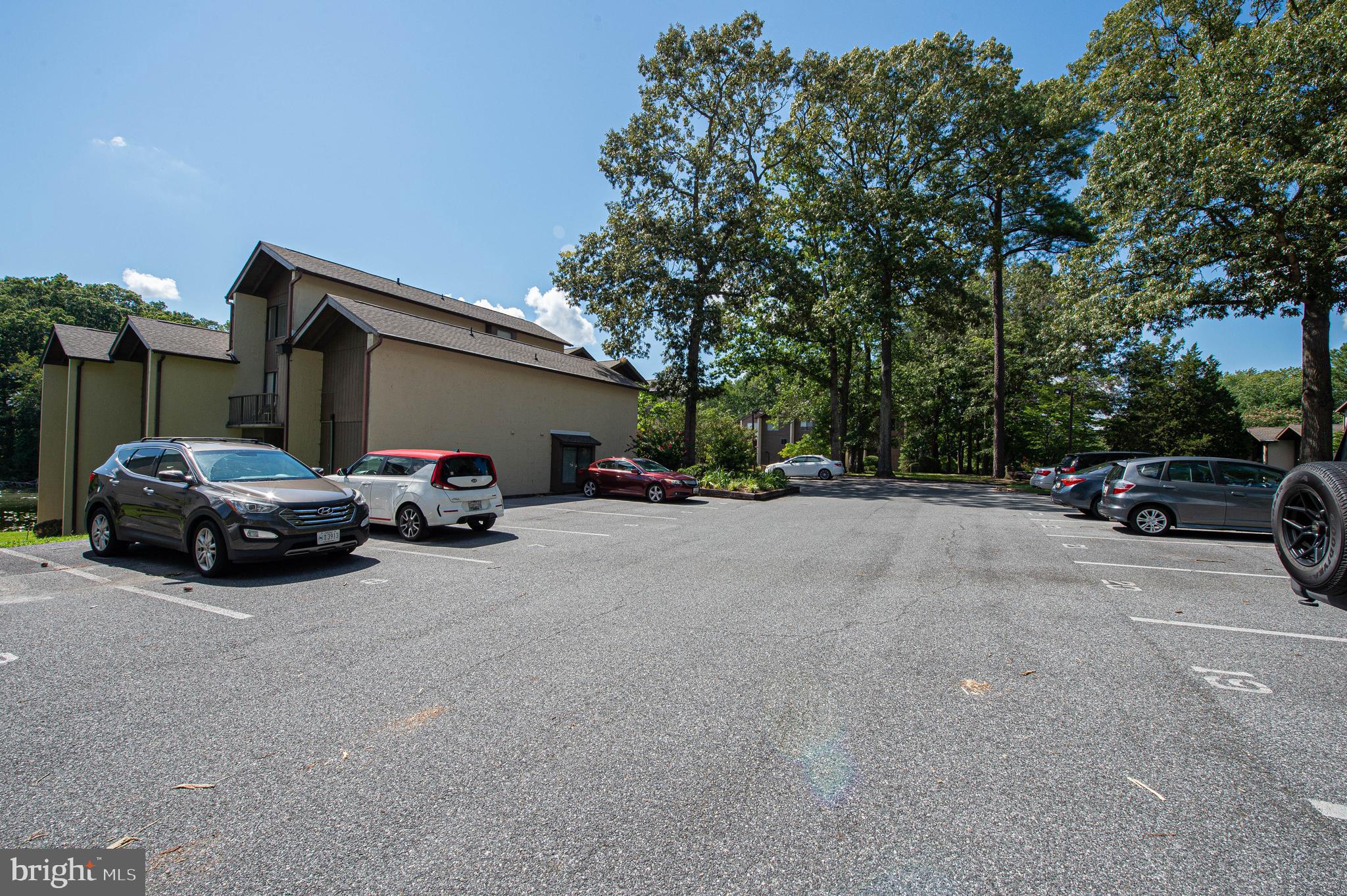 CANAL WOODS CM - Residential Lease
