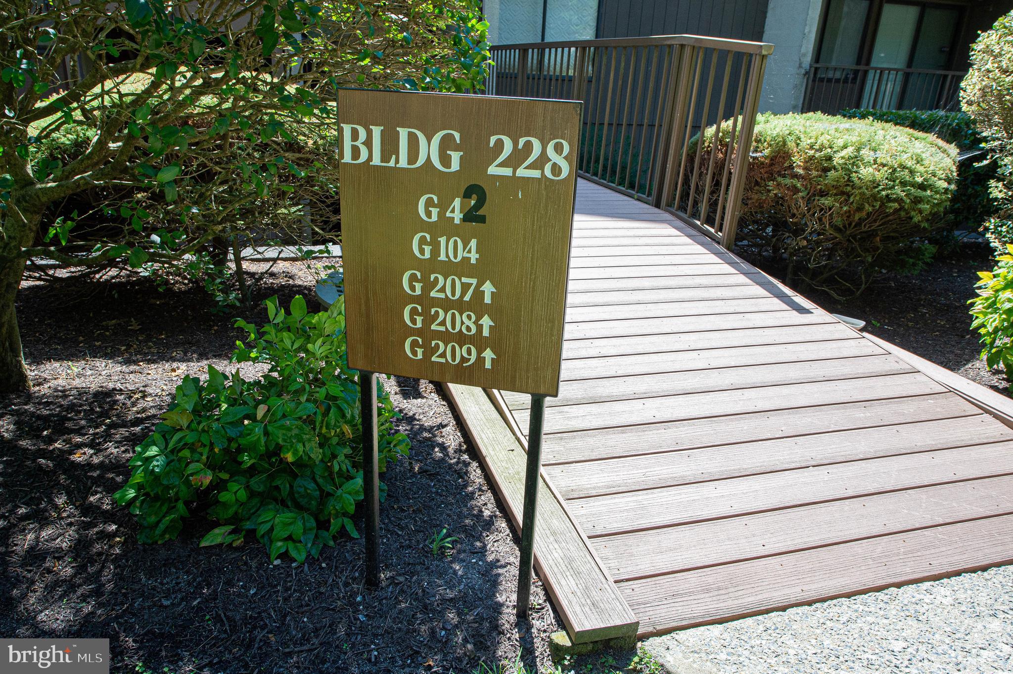CANAL WOODS CM - Residential Lease