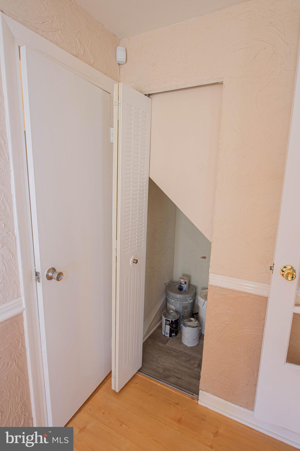 CANAL WOODS CM - Residential Lease