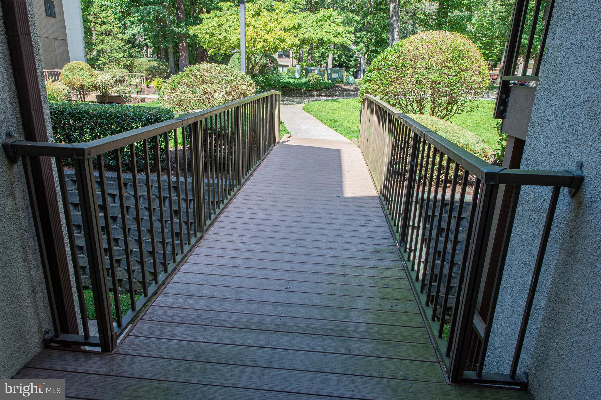 CANAL WOODS CM - Residential Lease