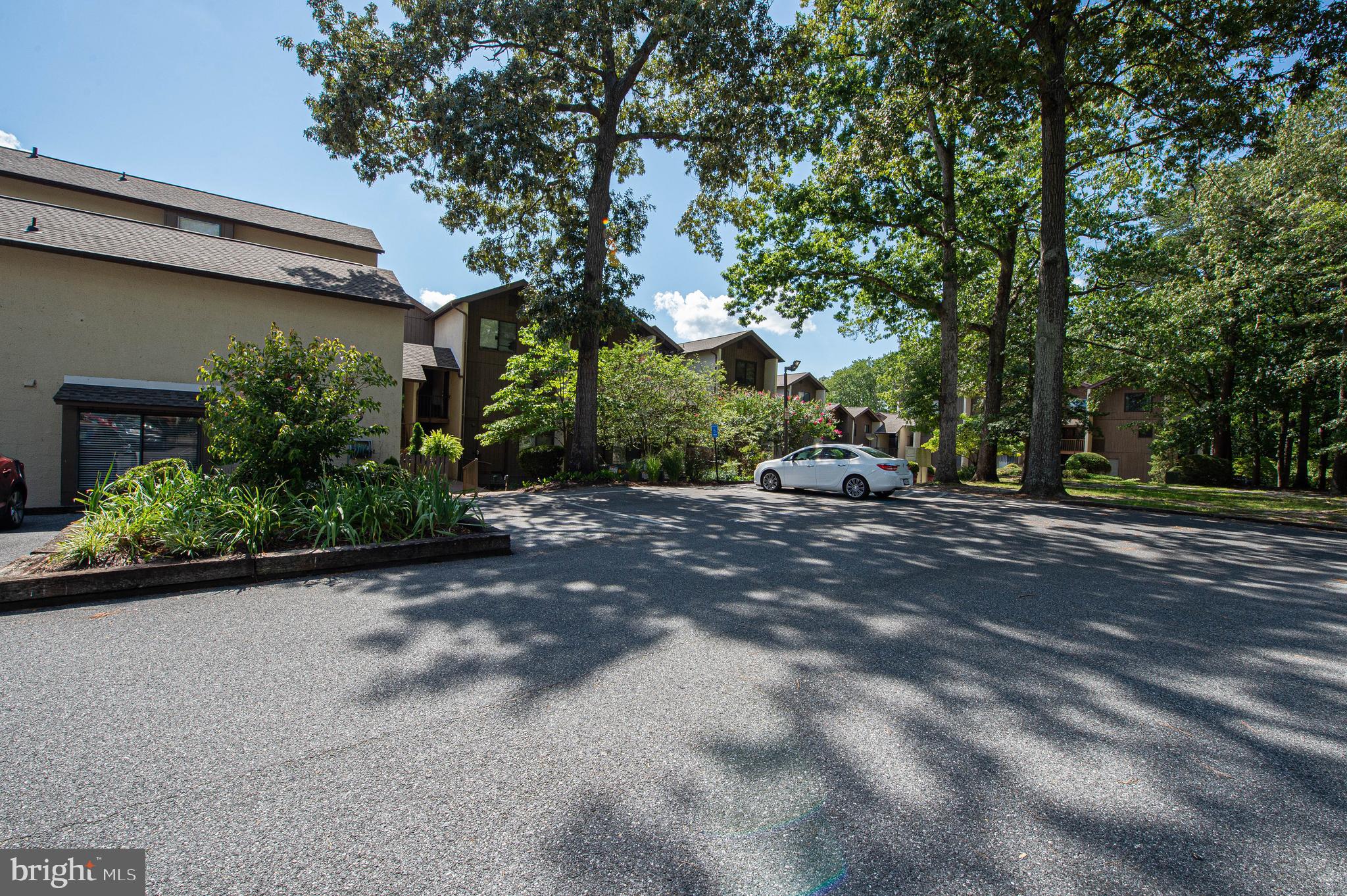 CANAL WOODS CM - Residential Lease