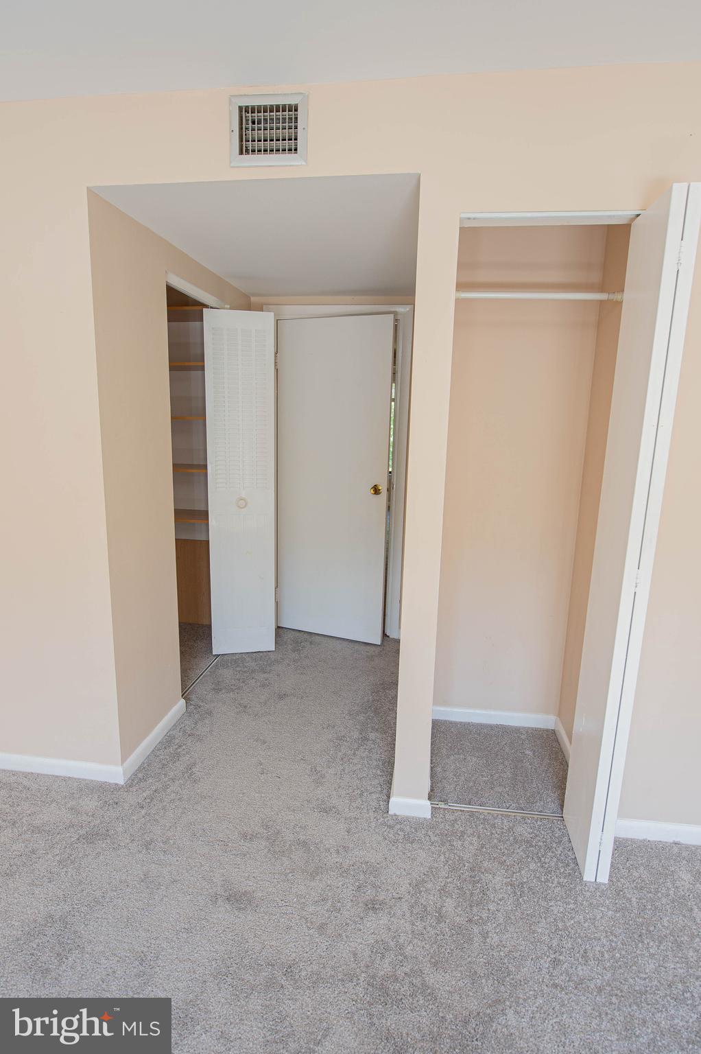 CANAL WOODS CM - Residential Lease
