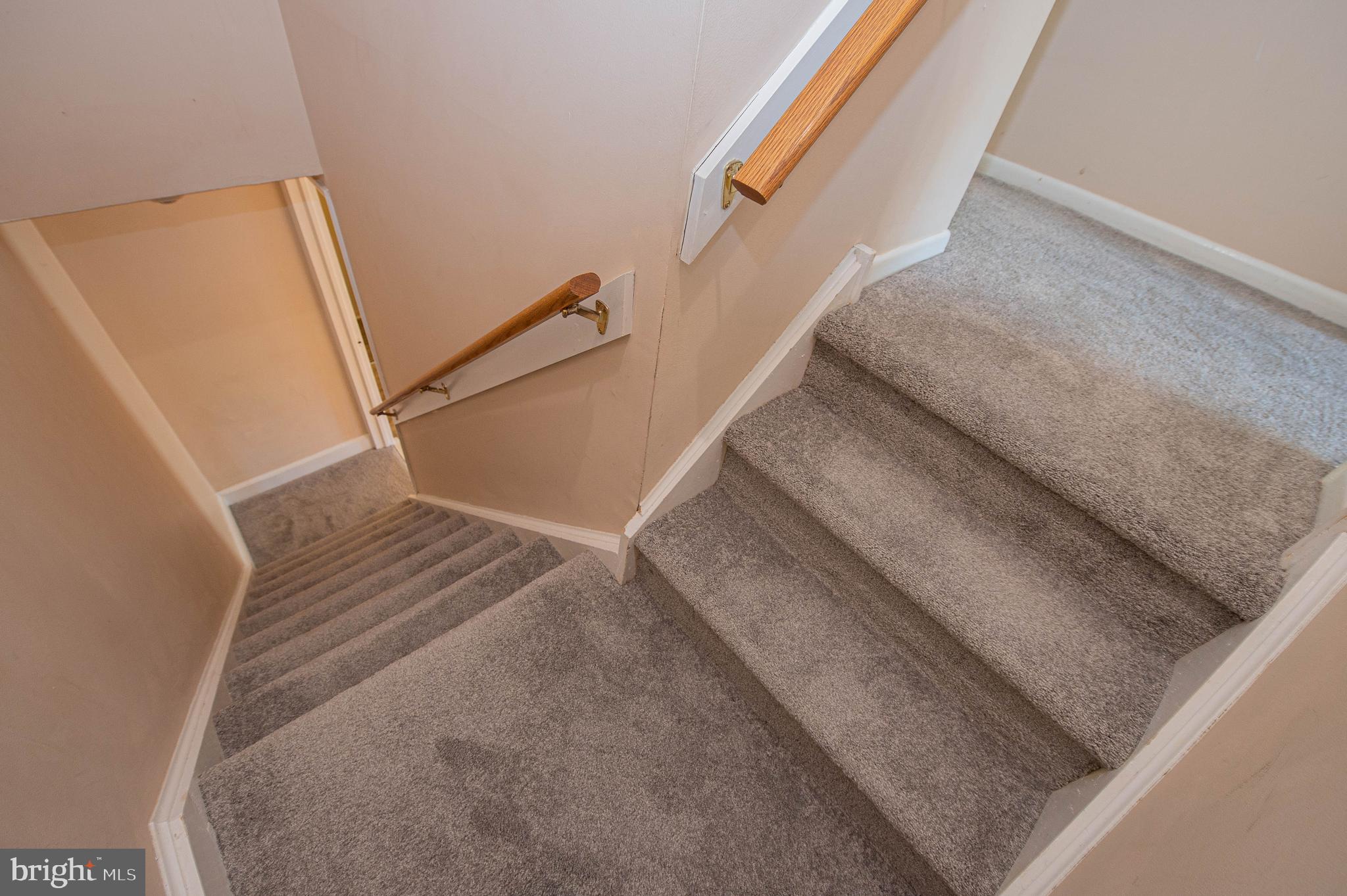 CANAL WOODS CM - Residential Lease