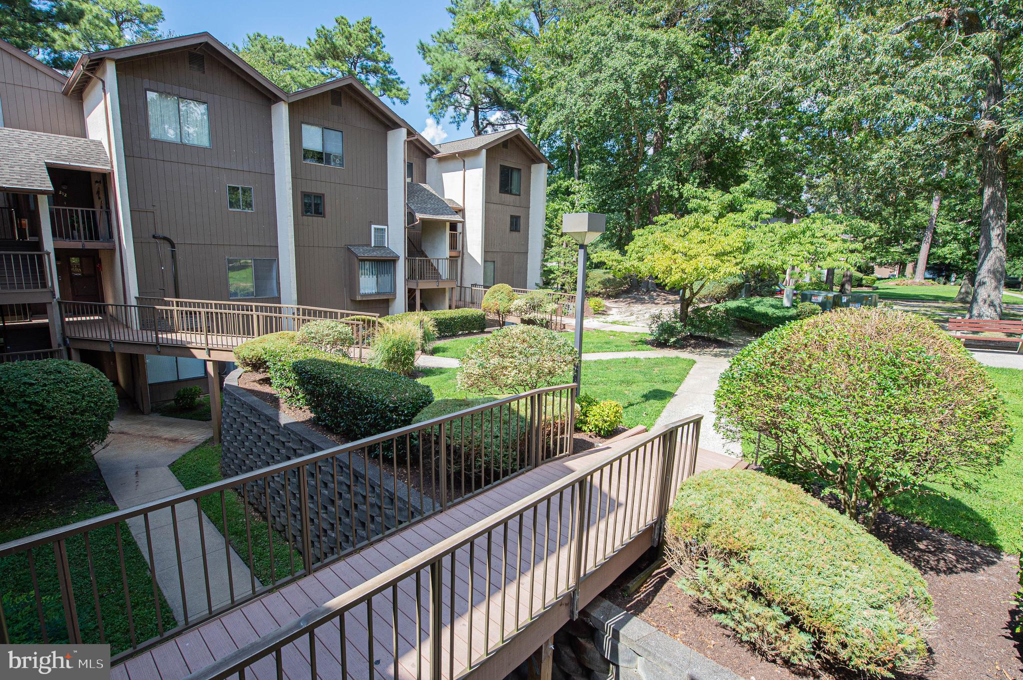 CANAL WOODS CM - Residential Lease
