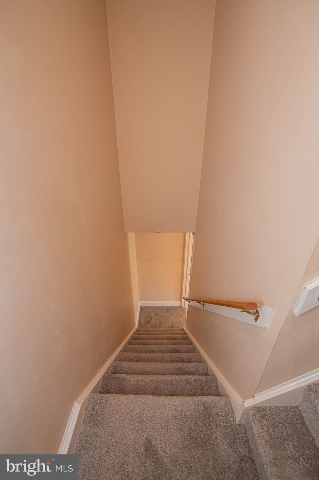 CANAL WOODS CM - Residential Lease
