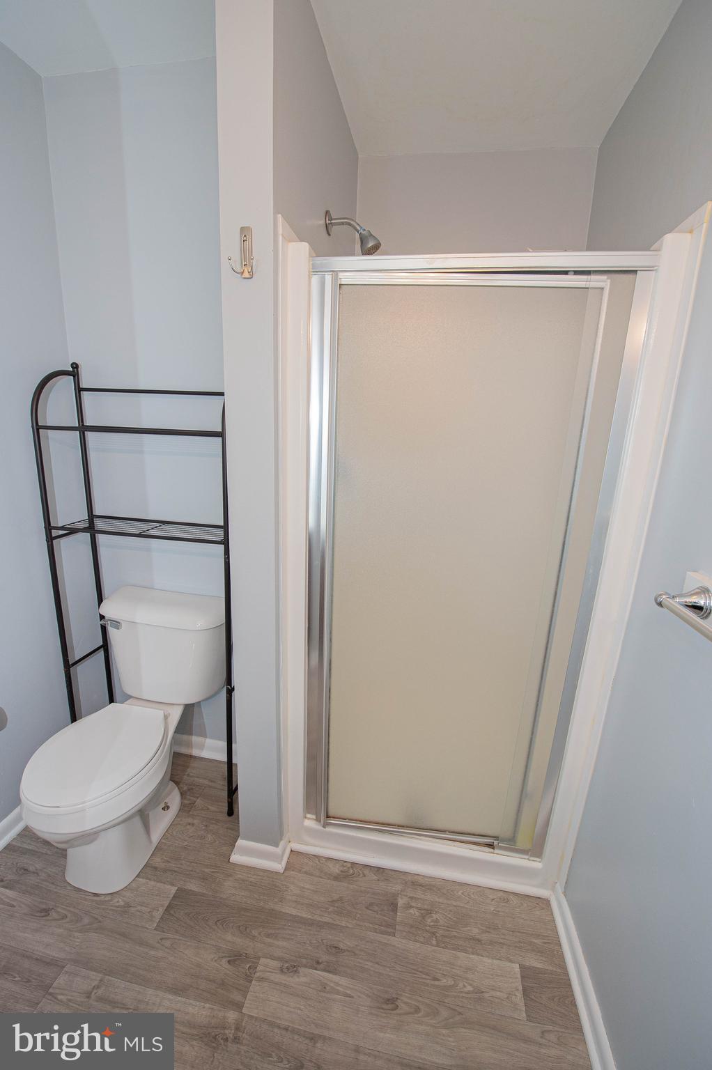 CANAL WOODS CM - Residential Lease