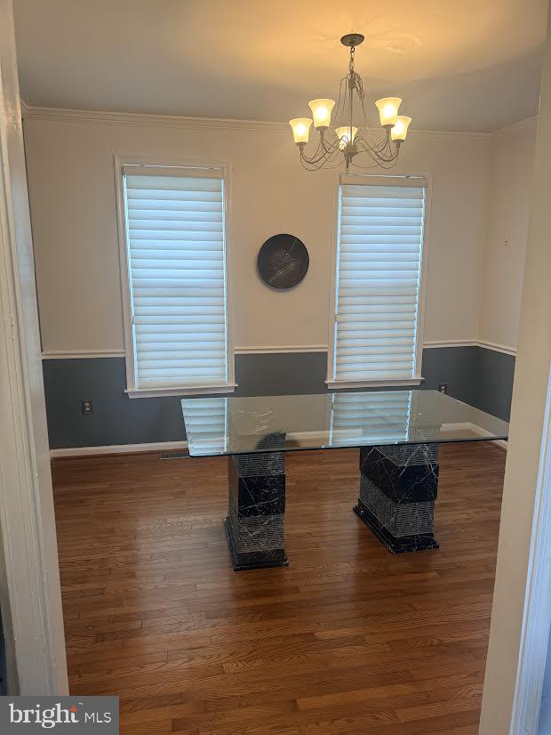 TWELVE OAKS - Residential